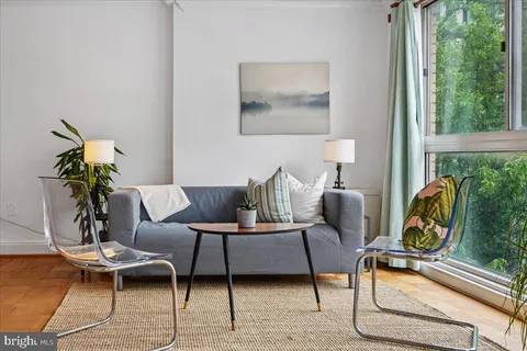 MLS: DCDC2261466