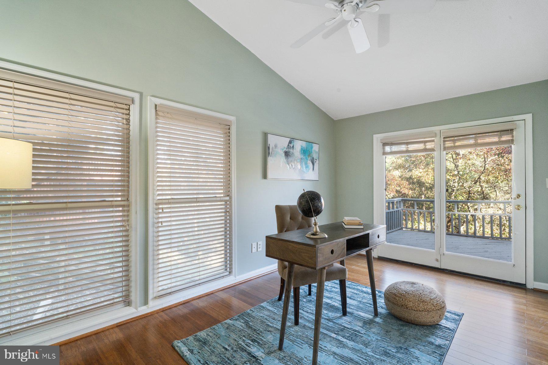 THE MEADOWS - Residential