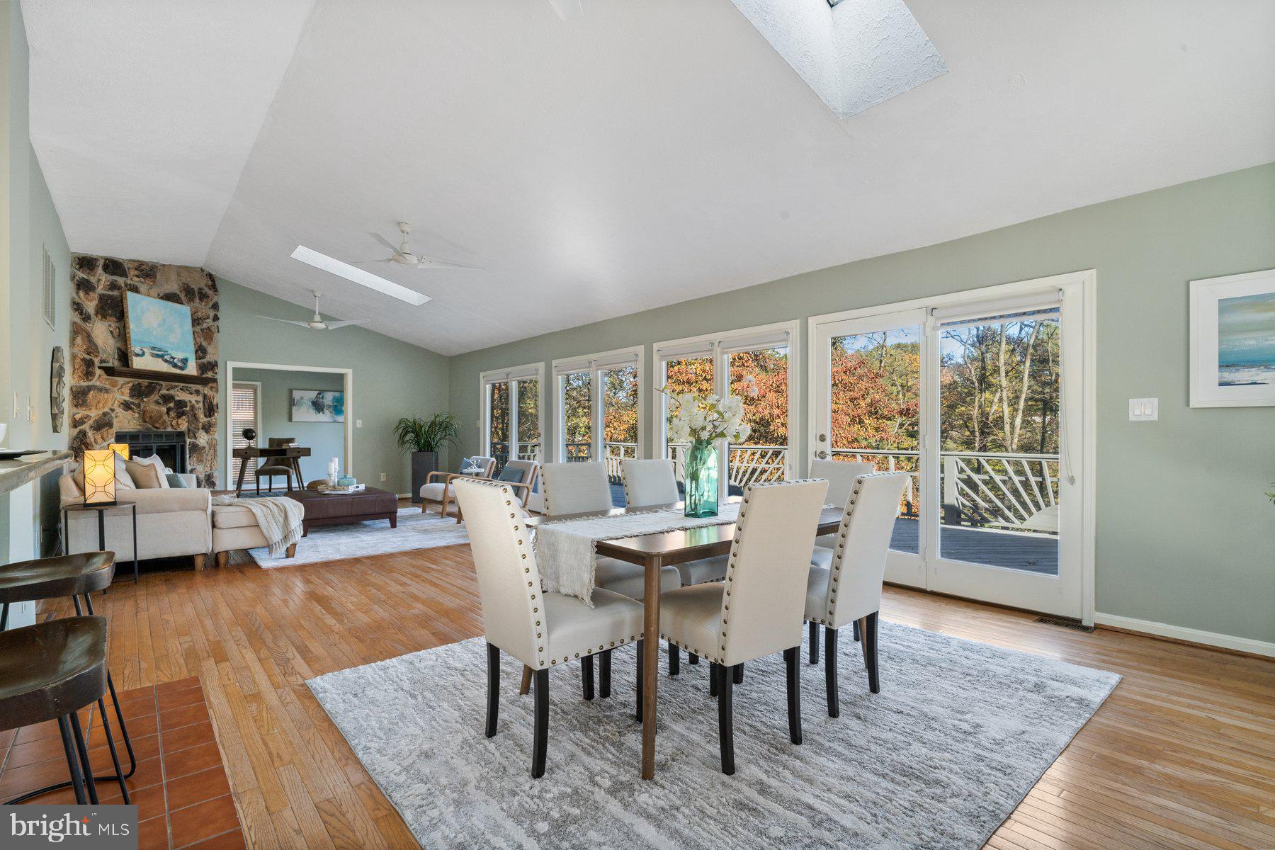 THE MEADOWS - Residential