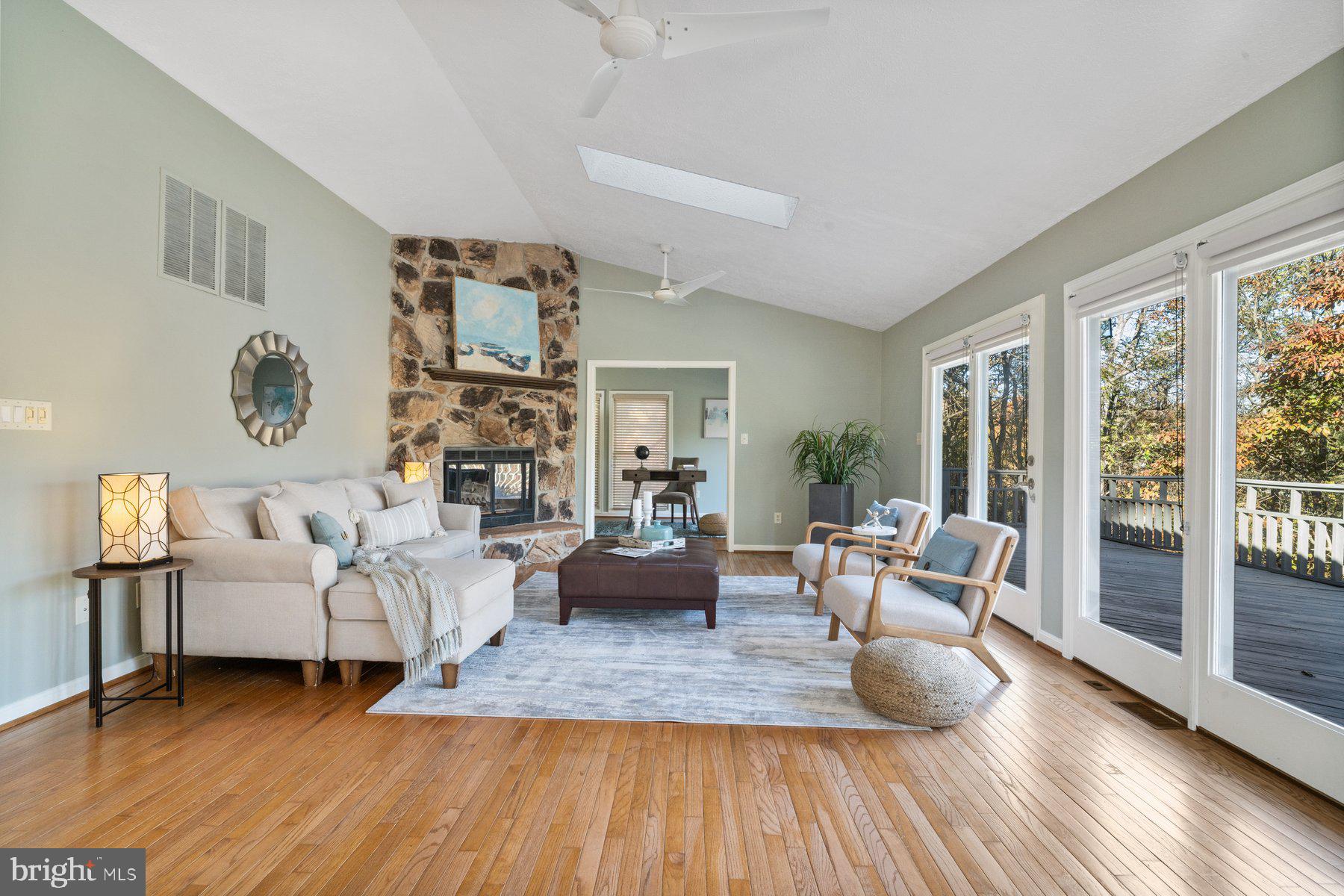 THE MEADOWS - Residential