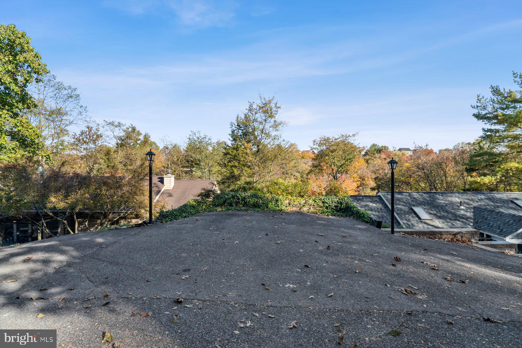 THE MEADOWS - Residential