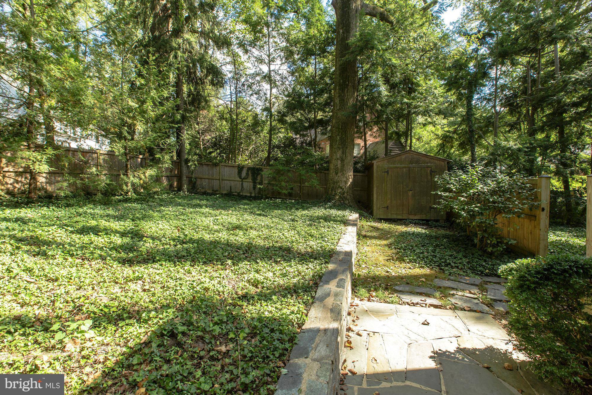 SPRING VALLEY - Residential