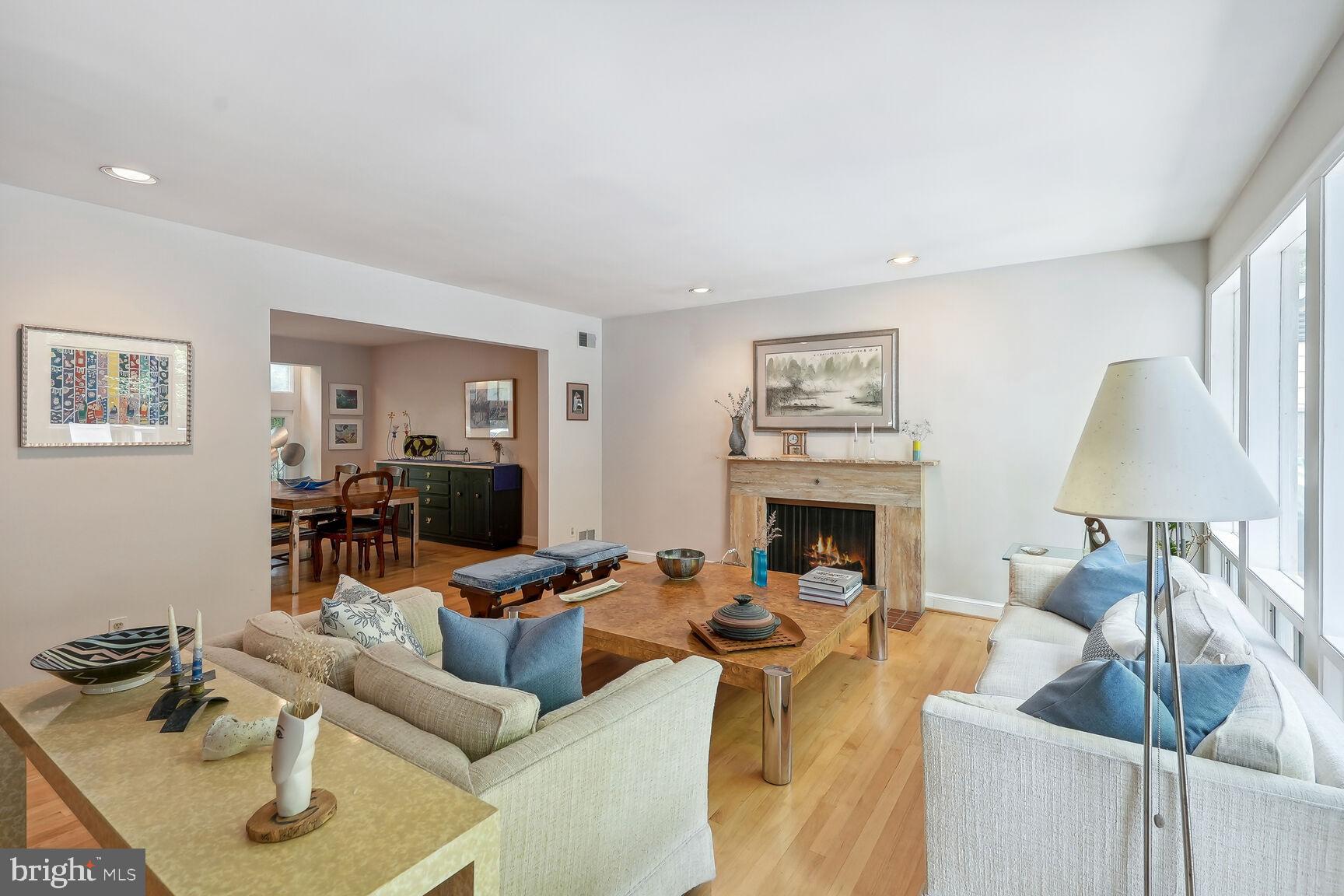 KENWOOD PARK - Residential