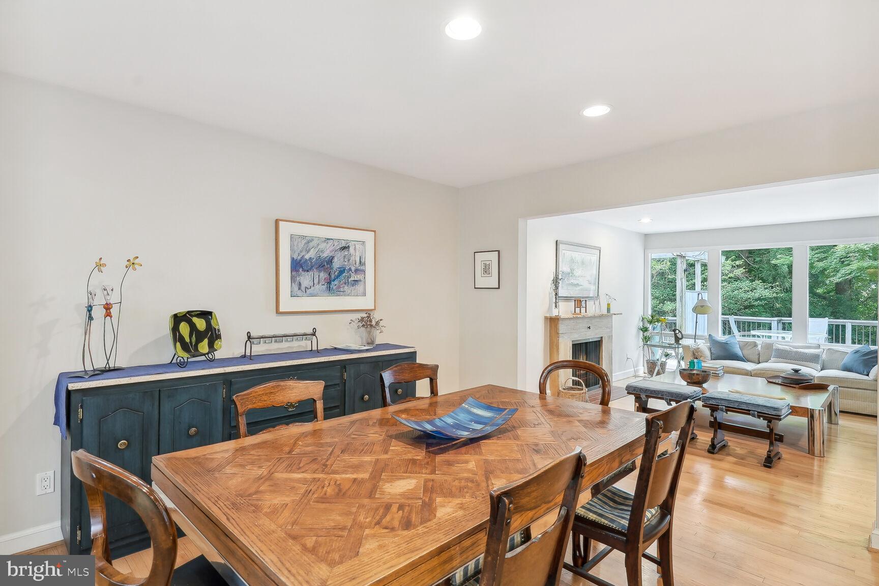 KENWOOD PARK - Residential