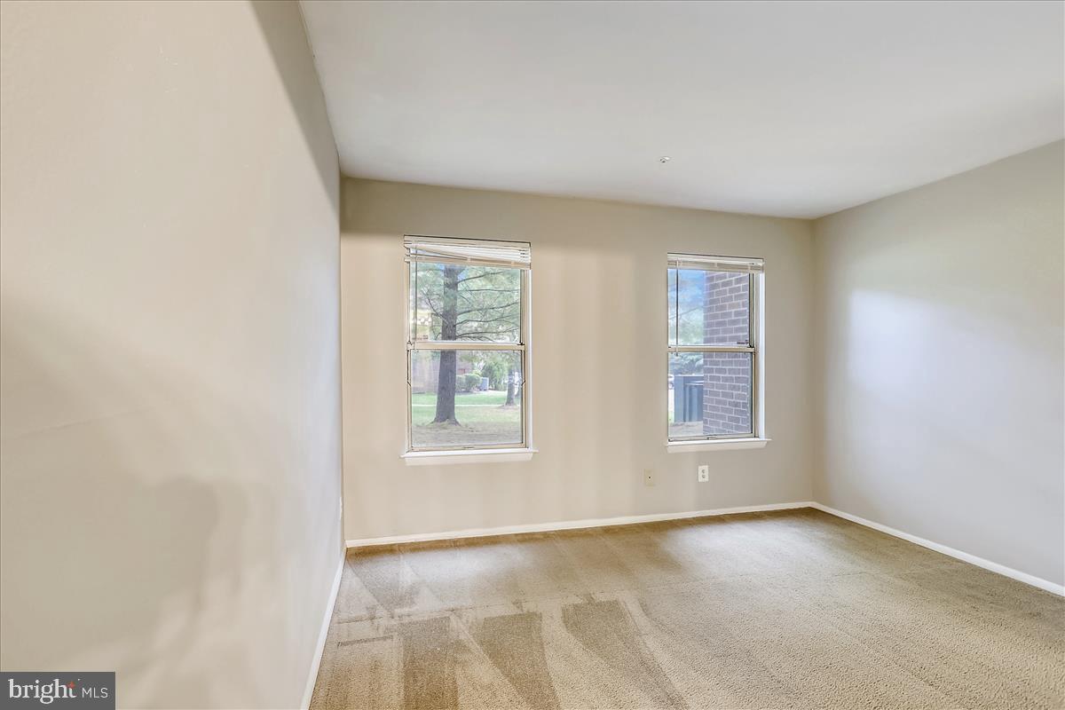 WILLOW WOOD - Residential Lease