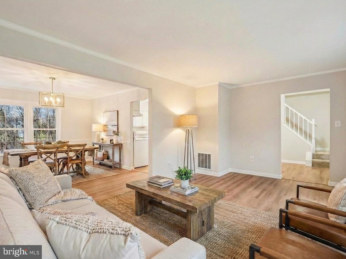 MILLS FARM - Residential