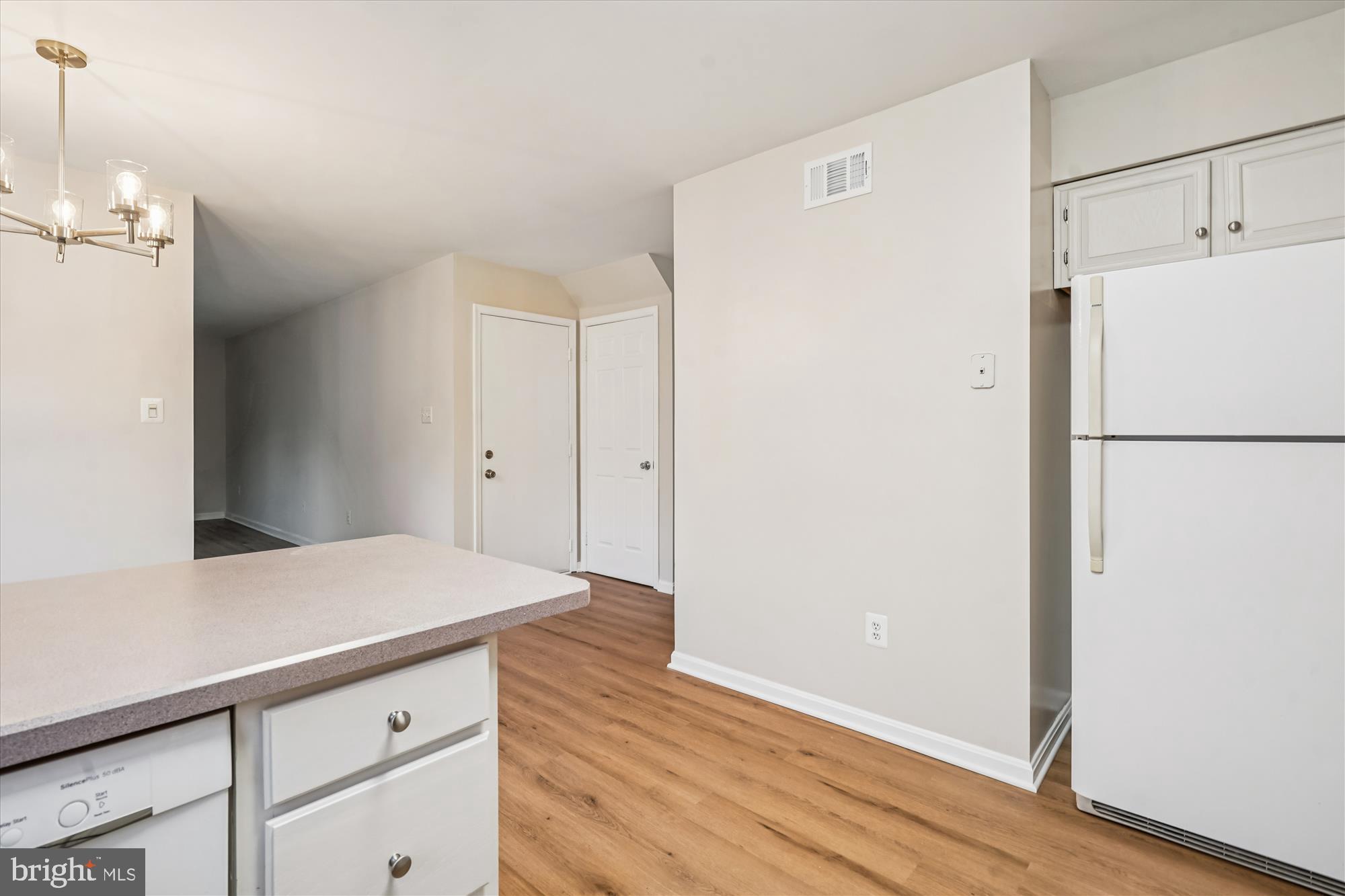 MILLS FARM - Residential