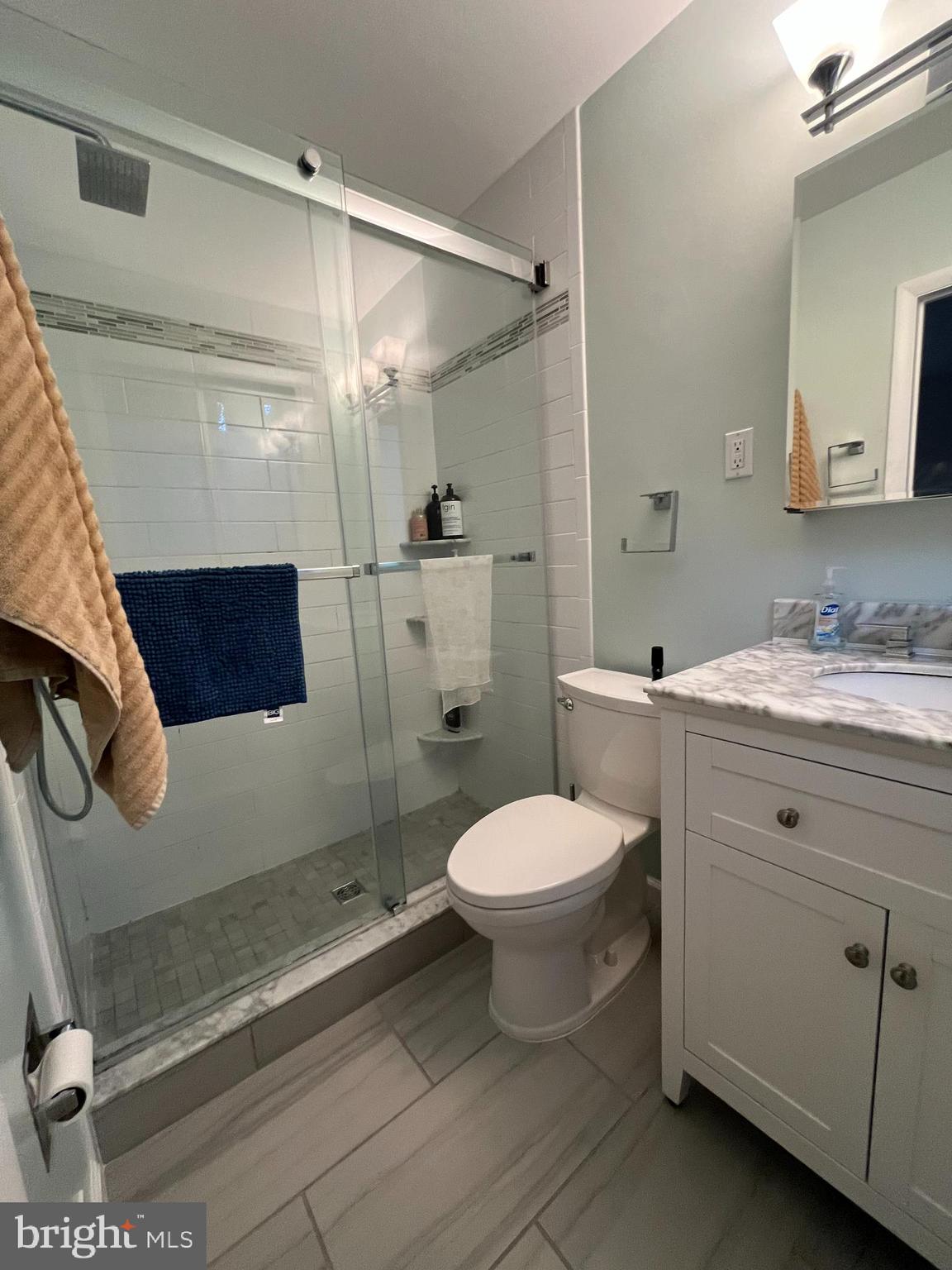 PARKSIDE CONDOMINIUMS - Residential Lease