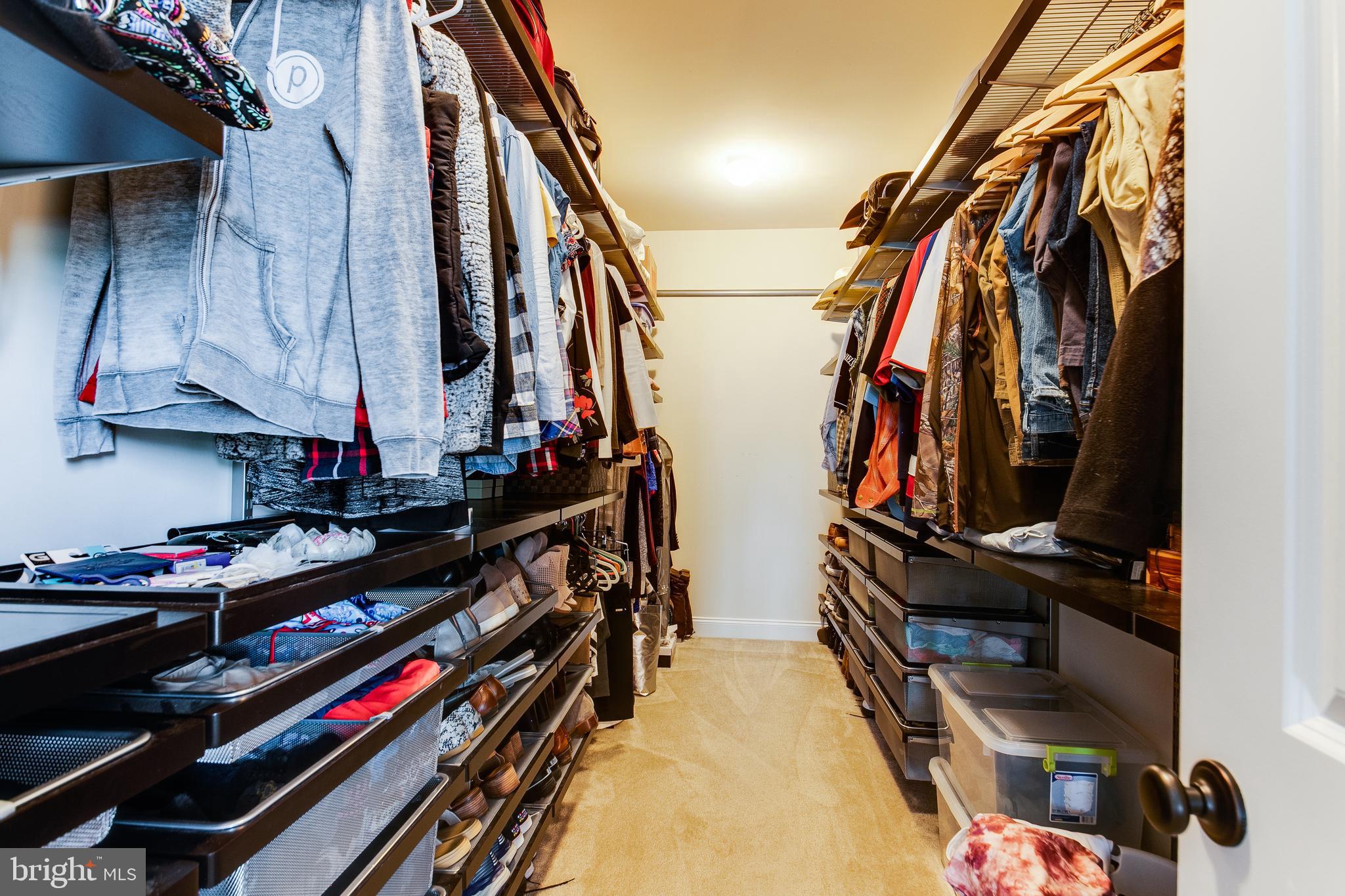 DOMINION VALLEY COUNTRY CLUB - Residential