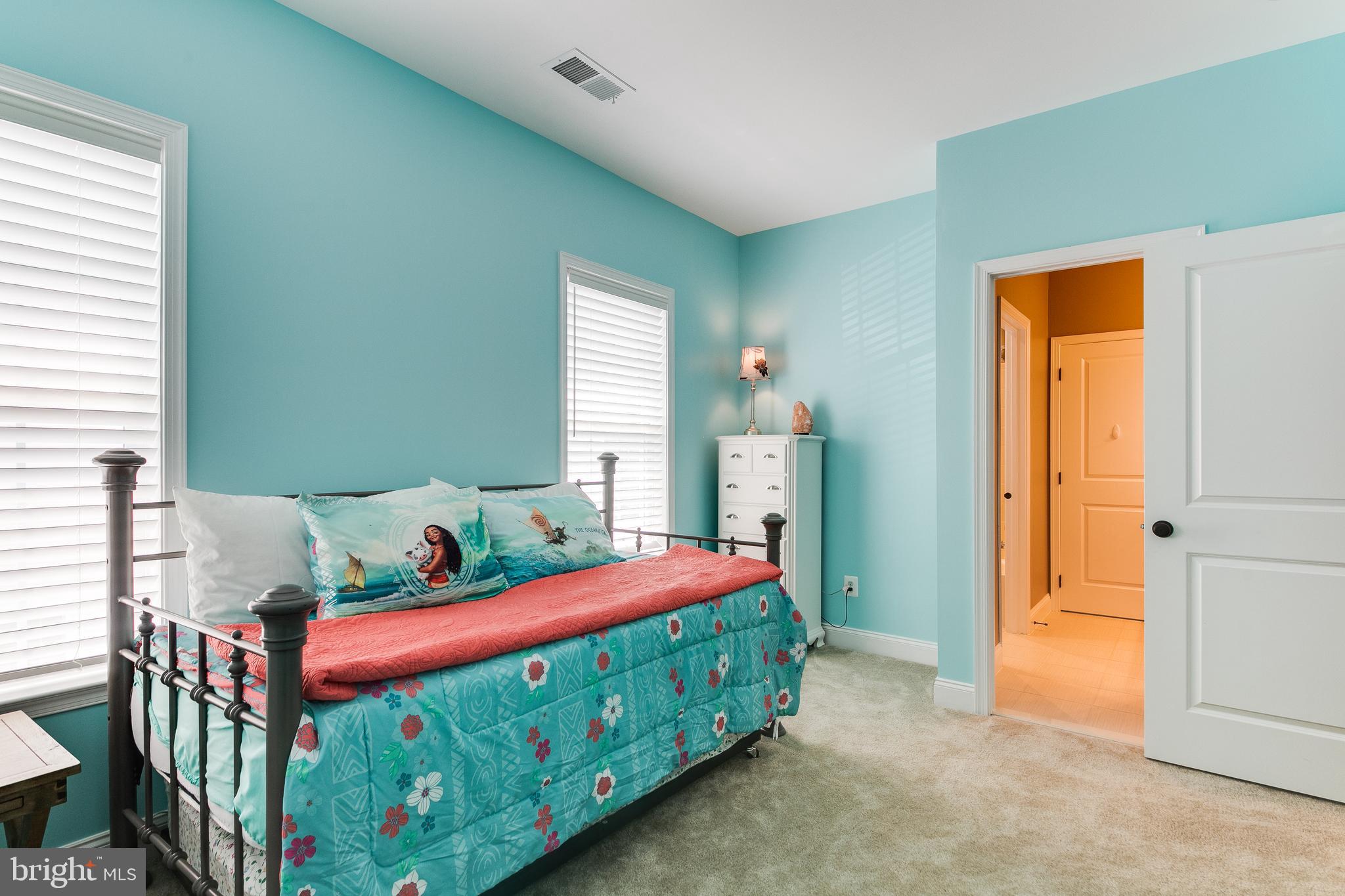 DOMINION VALLEY COUNTRY CLUB - Residential