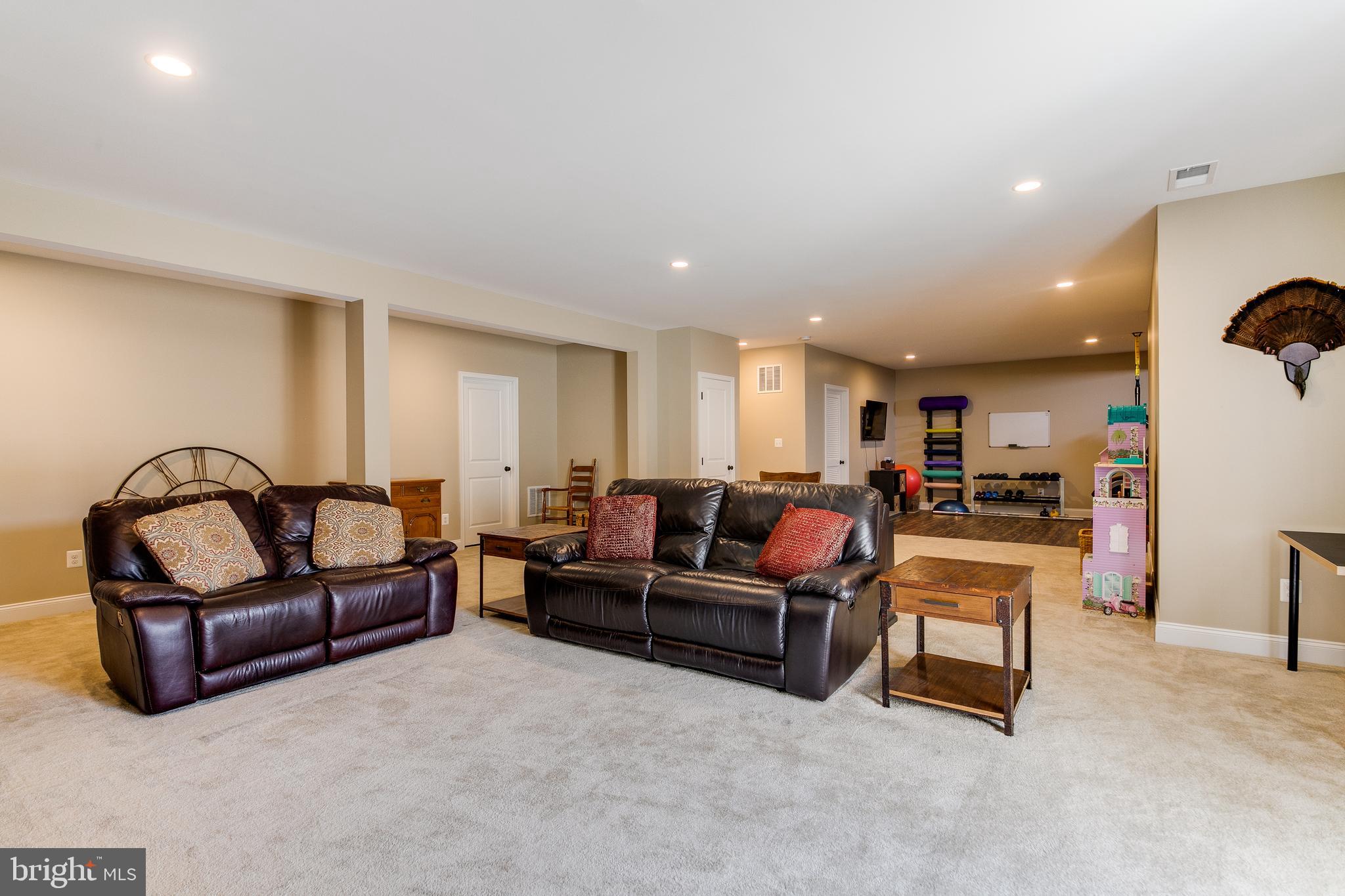 DOMINION VALLEY COUNTRY CLUB - Residential