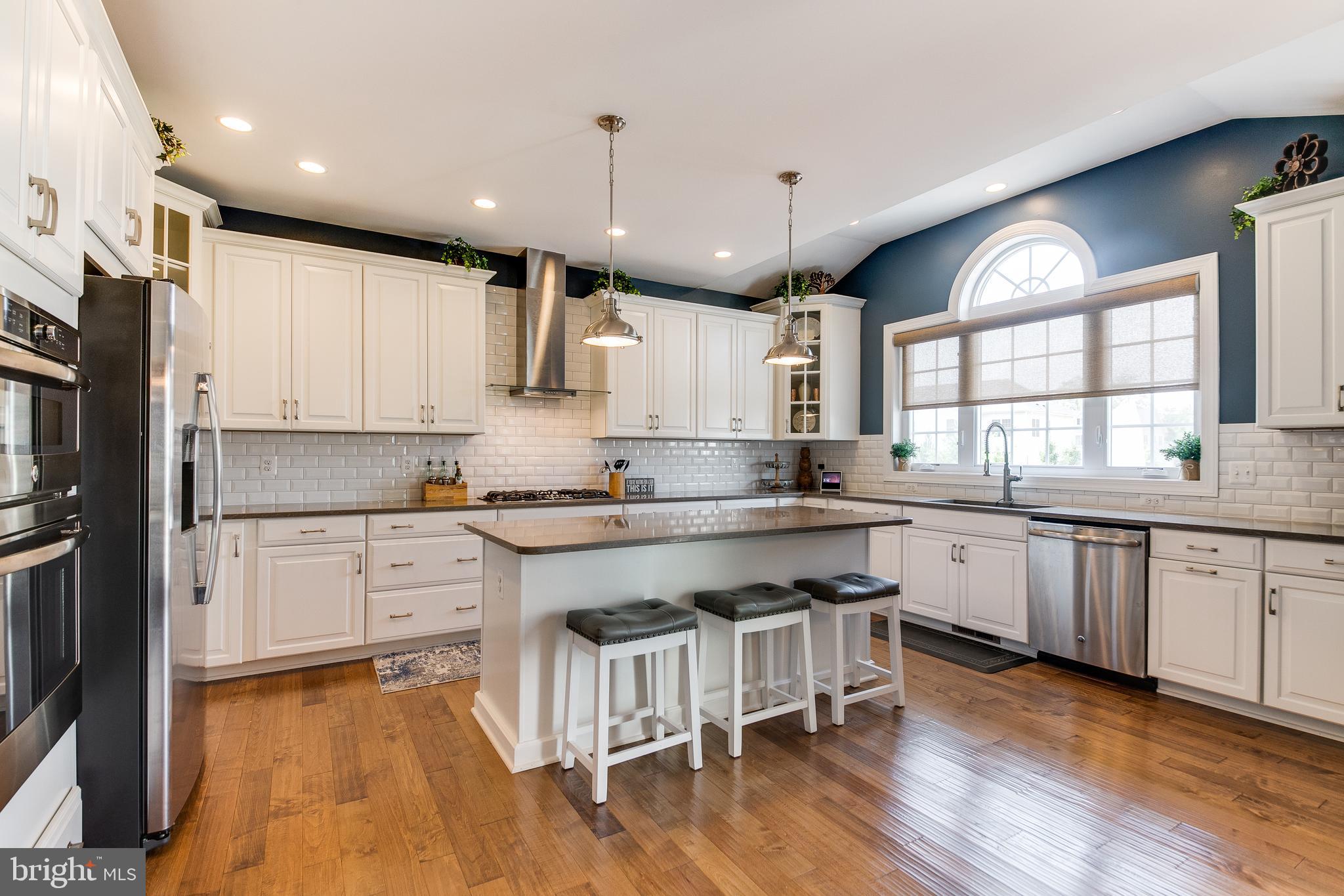 DOMINION VALLEY COUNTRY CLUB - Residential