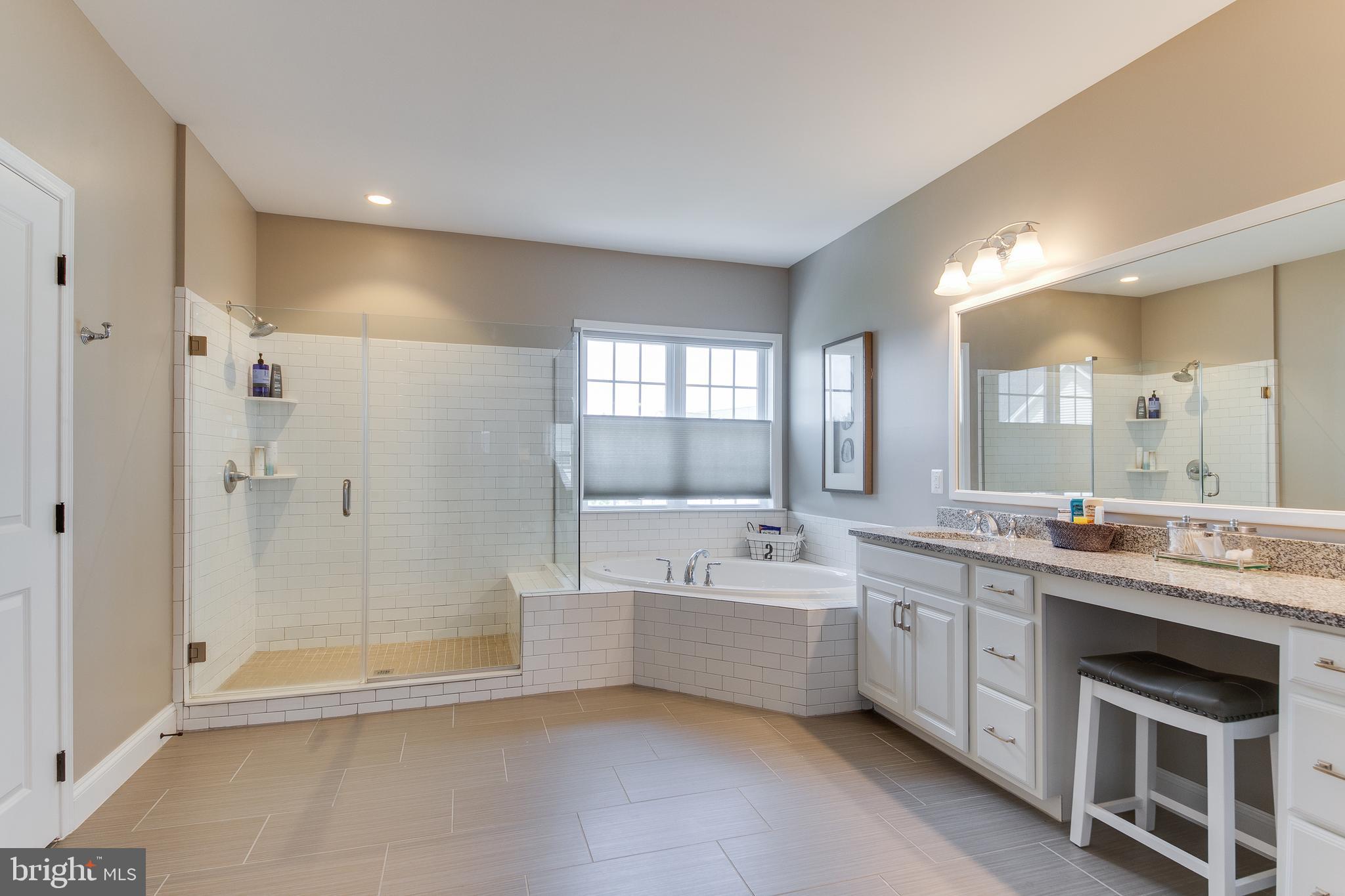 DOMINION VALLEY COUNTRY CLUB - Residential