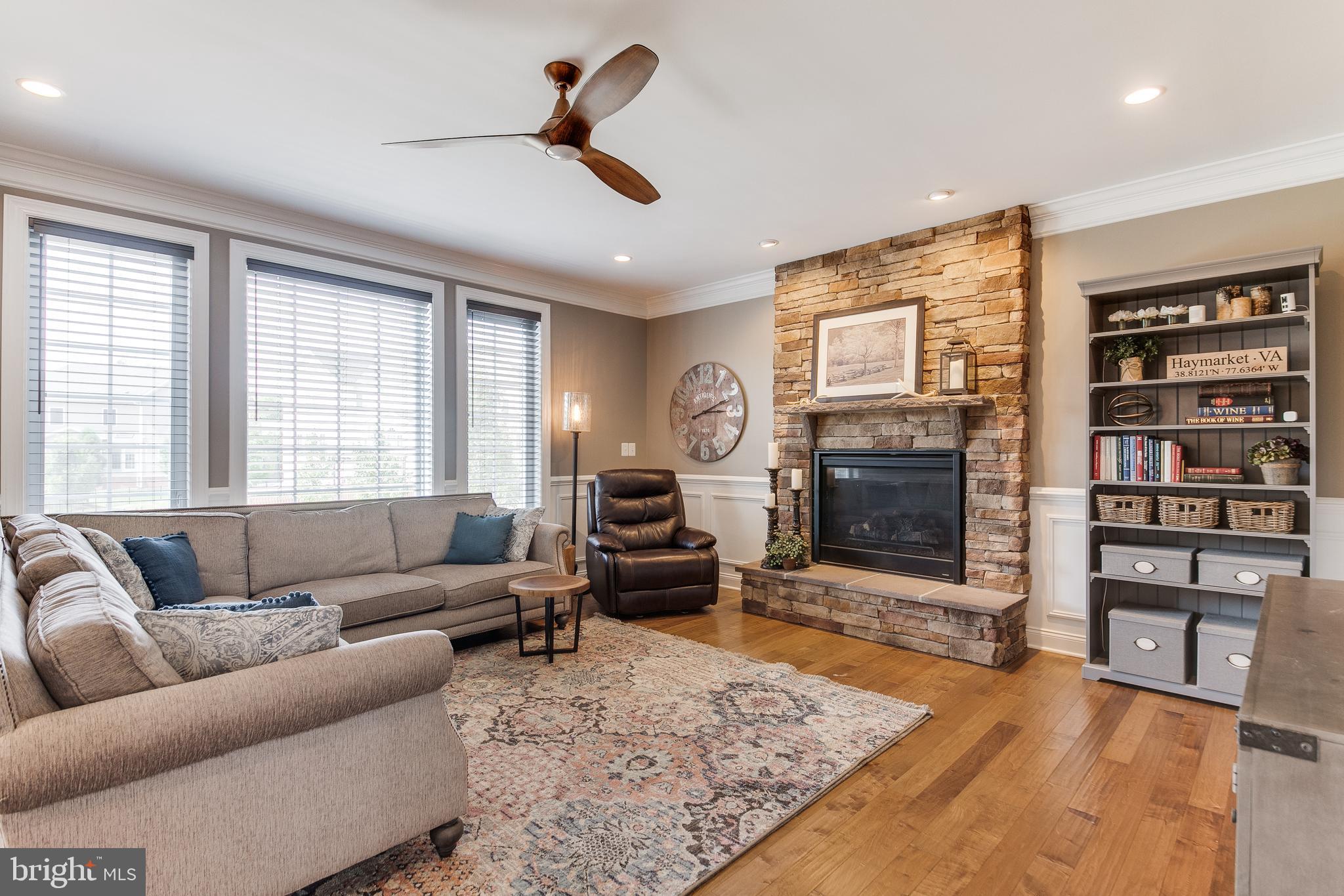 DOMINION VALLEY COUNTRY CLUB - Residential