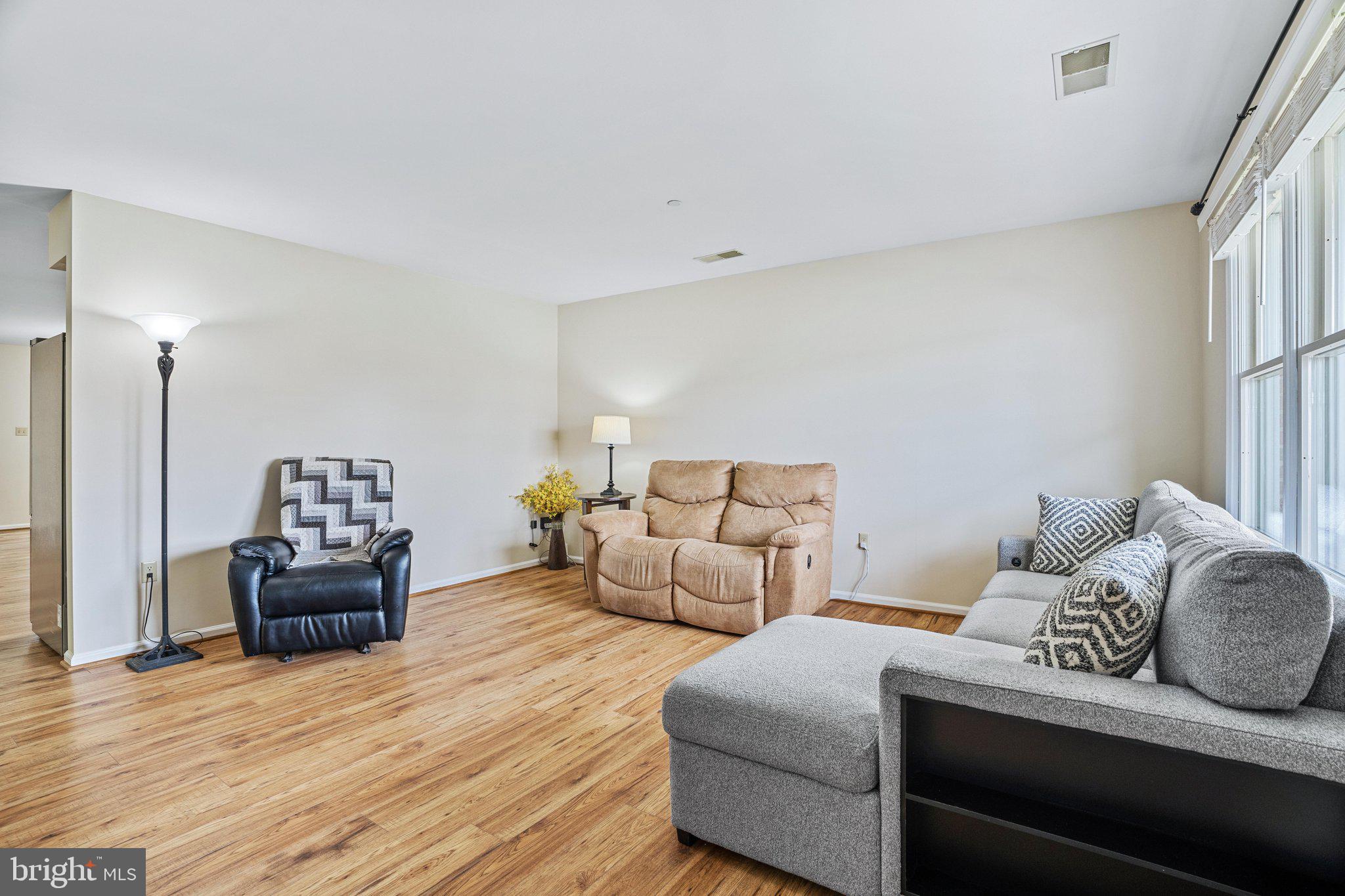 143 BUTTERCUP DRIVE