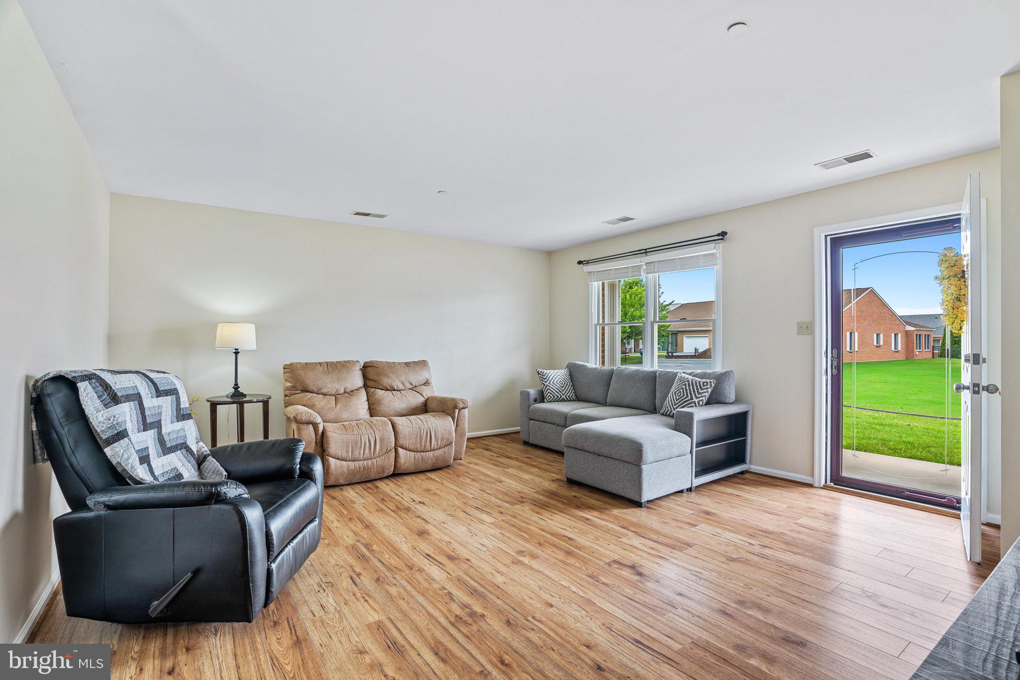 143 BUTTERCUP DRIVE