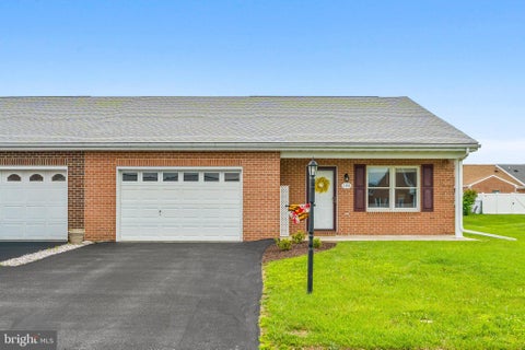 Photo of 143 Buttercup Drive, HAGERSTOWN, MD 21740 (MLS # MDWA2039758)