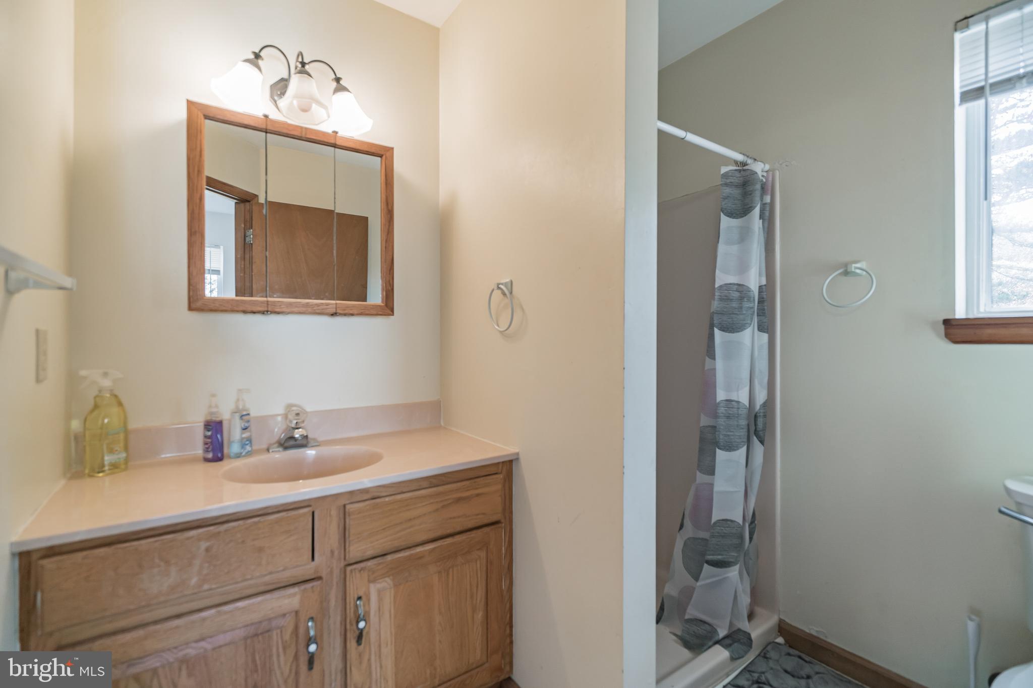 TOWAMENSING TRAILS - Residential