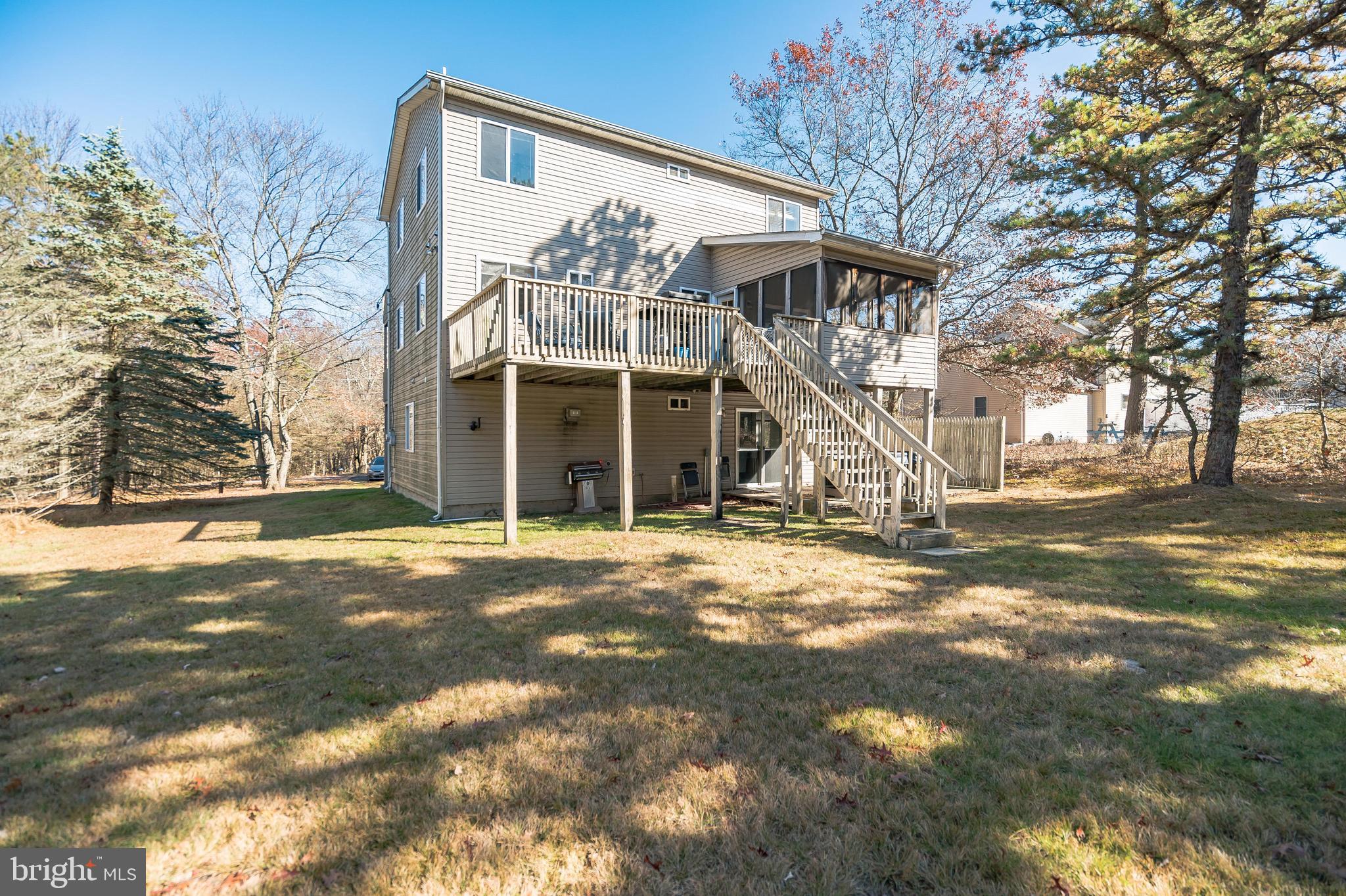 TOWAMENSING TRAILS - Residential