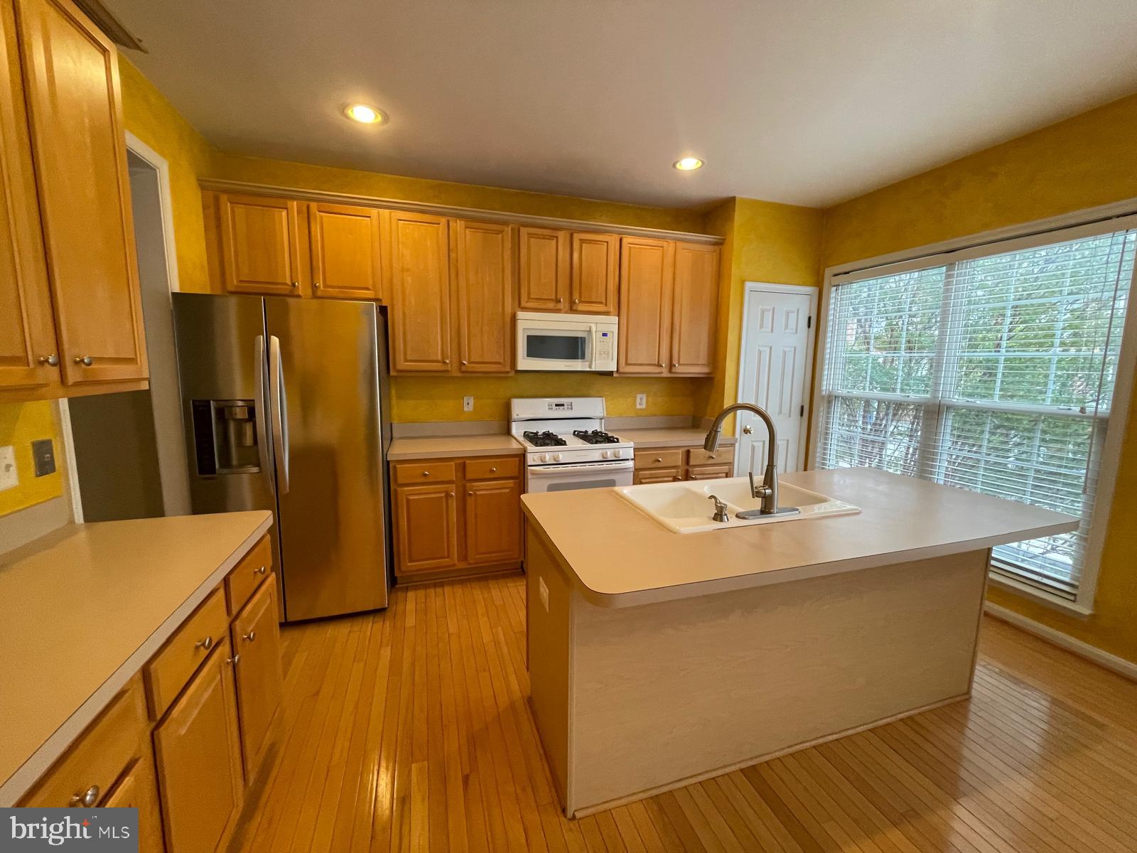 OAKMILL - Residential Lease