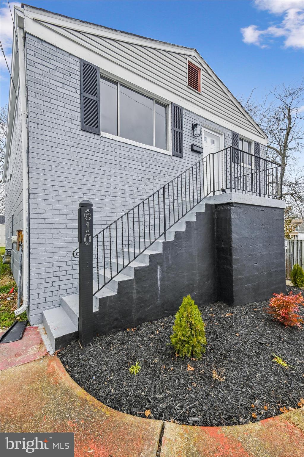 CARMODY HILLS - Residential