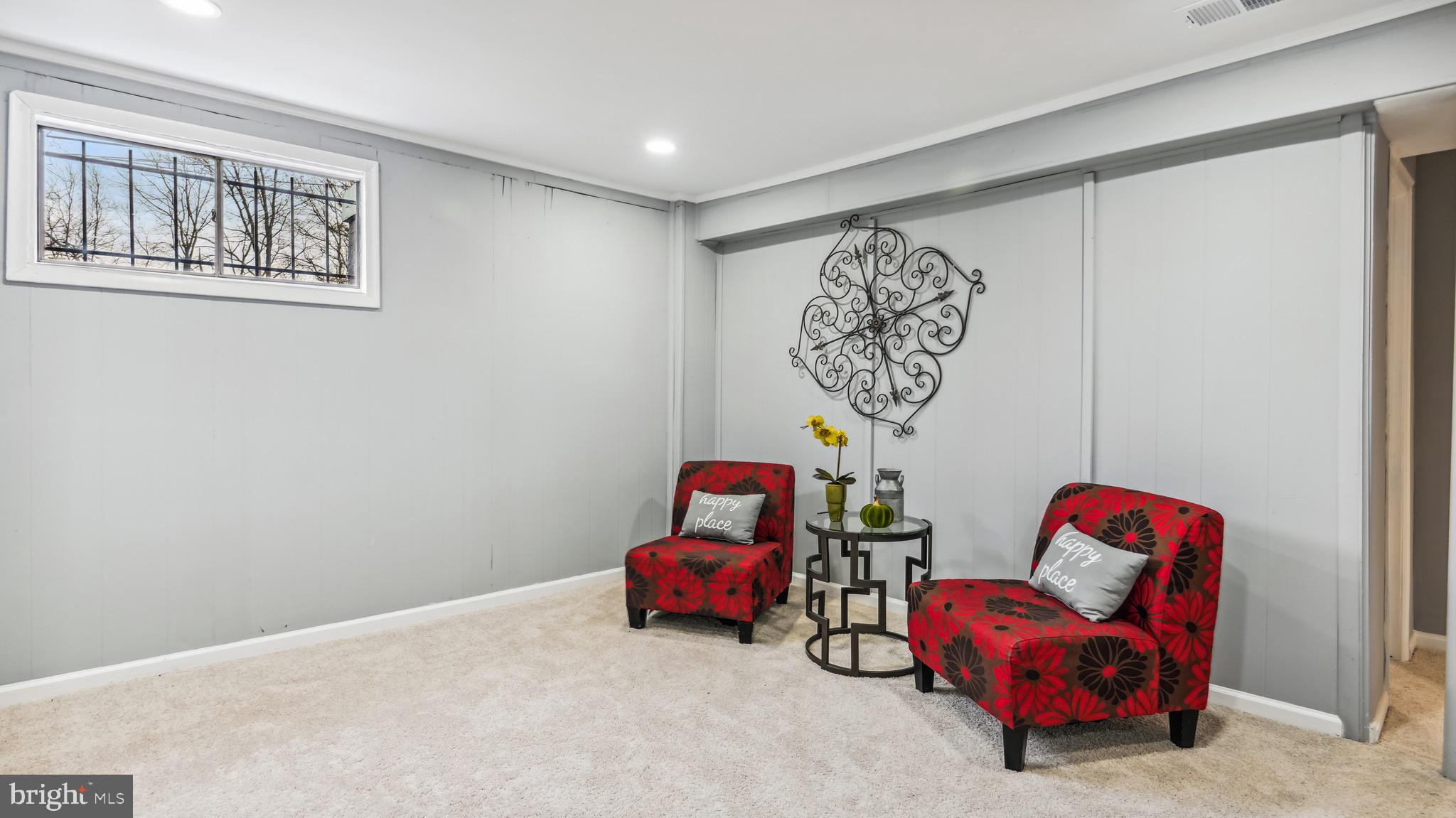 CARMODY HILLS - Residential