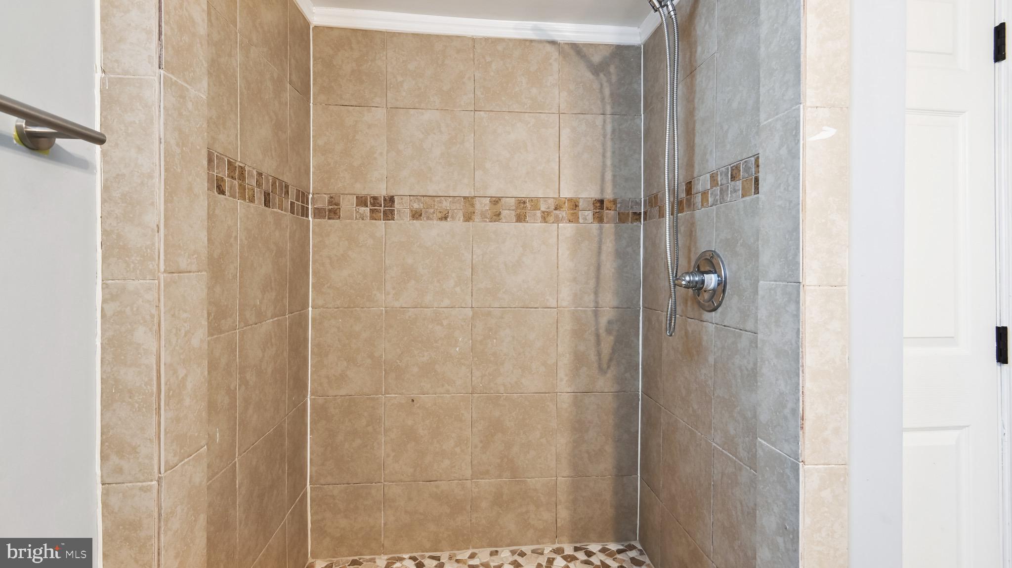 CARMODY HILLS - Residential