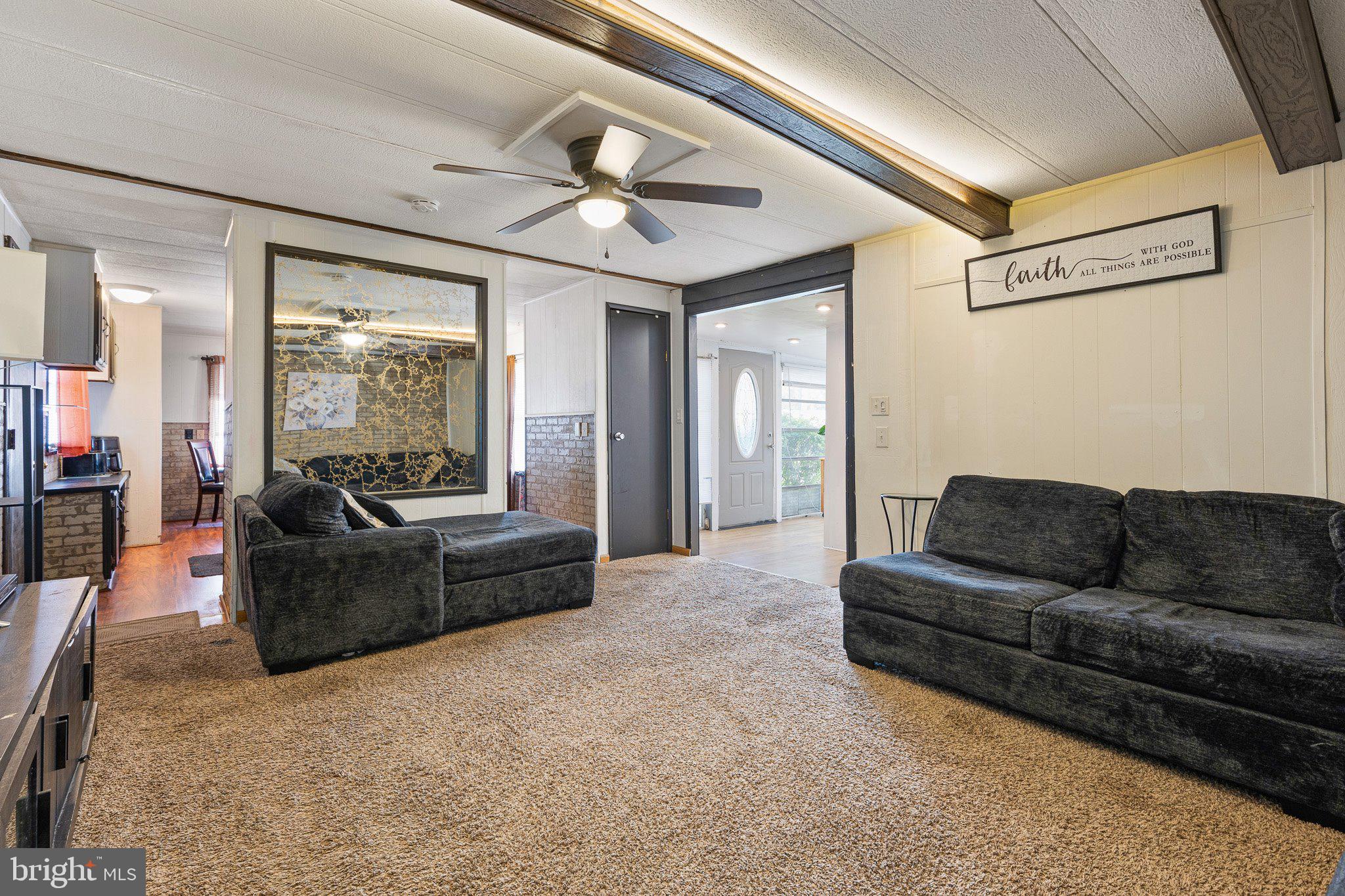 13 N DRAGON DRIVE A008