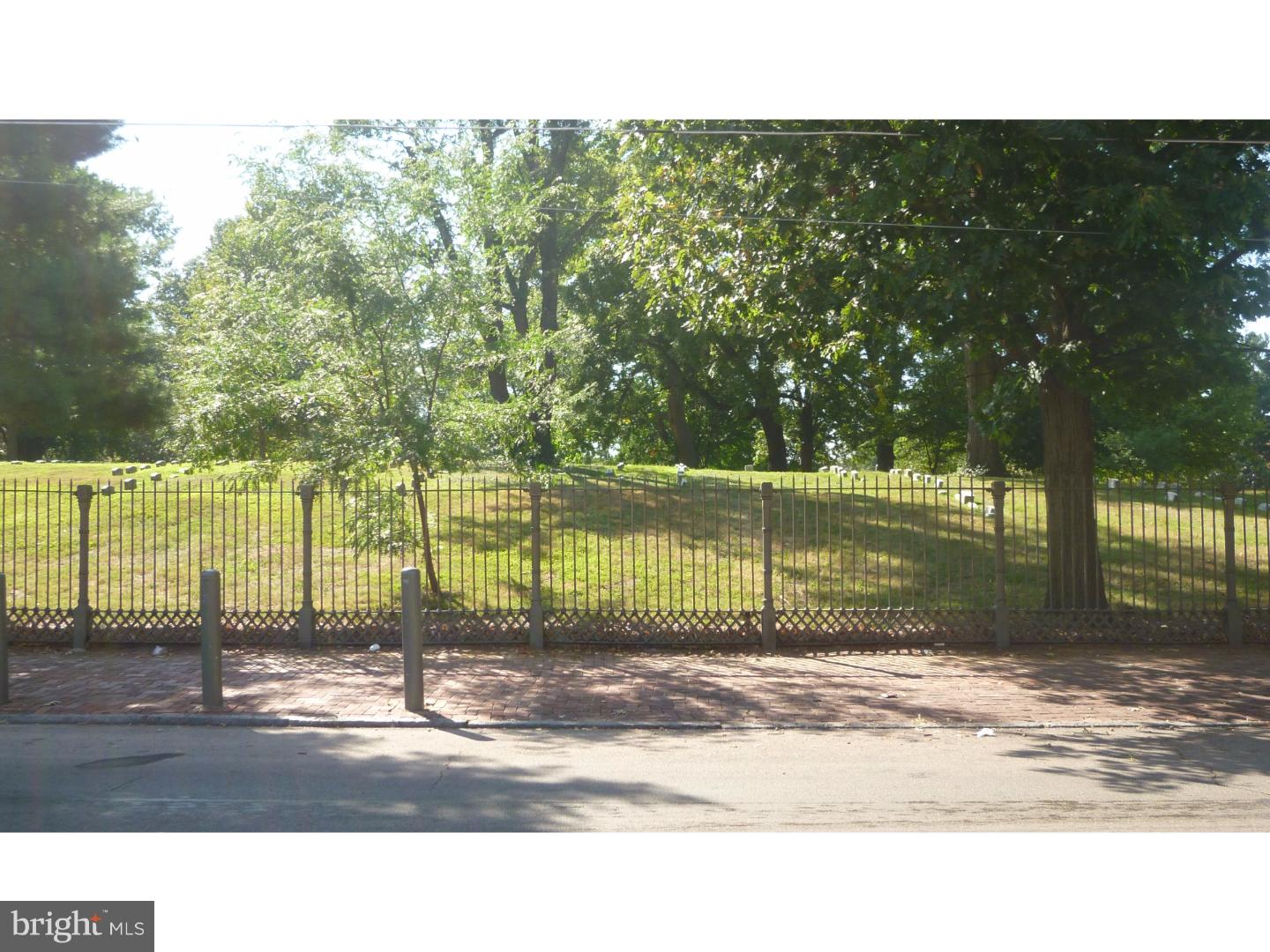 WEST KENSINGTON - Residential