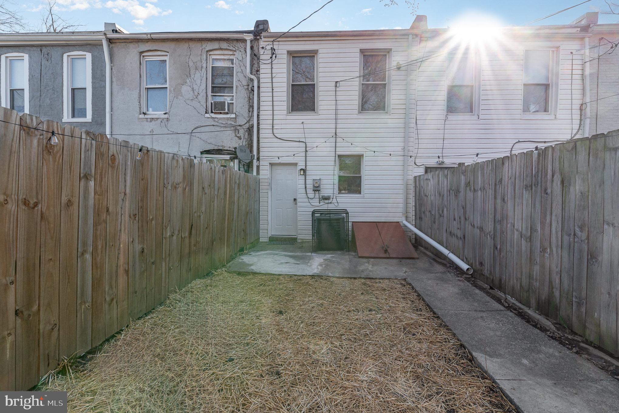 WINCHESTER - Residential