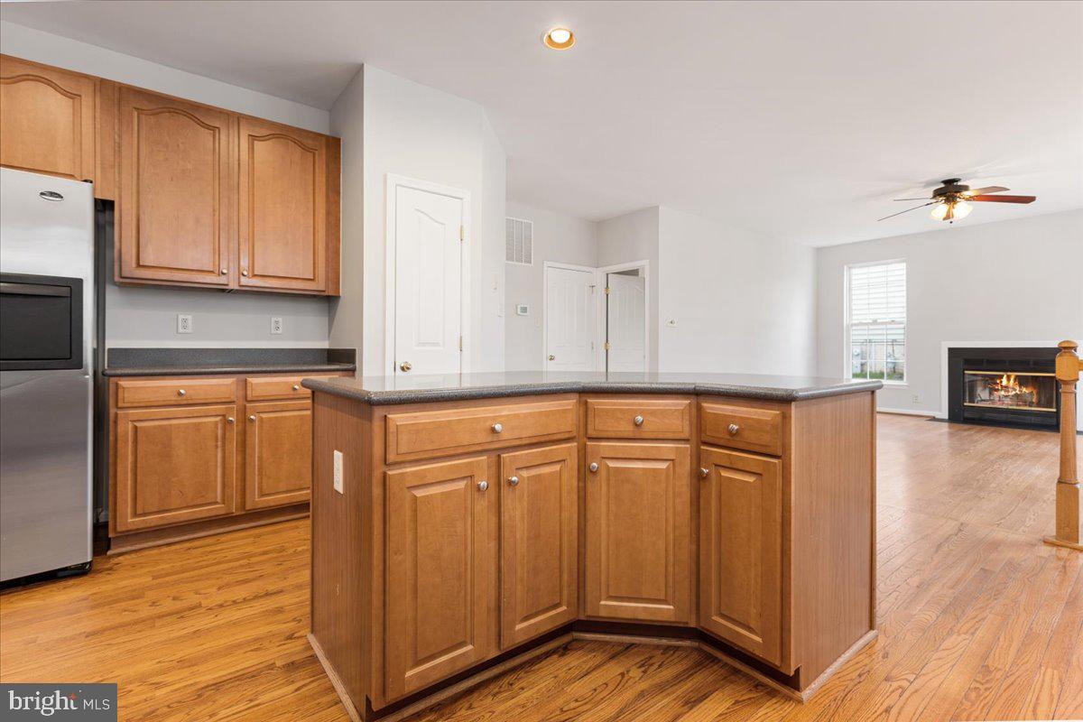 WESLEY WOODS - Residential