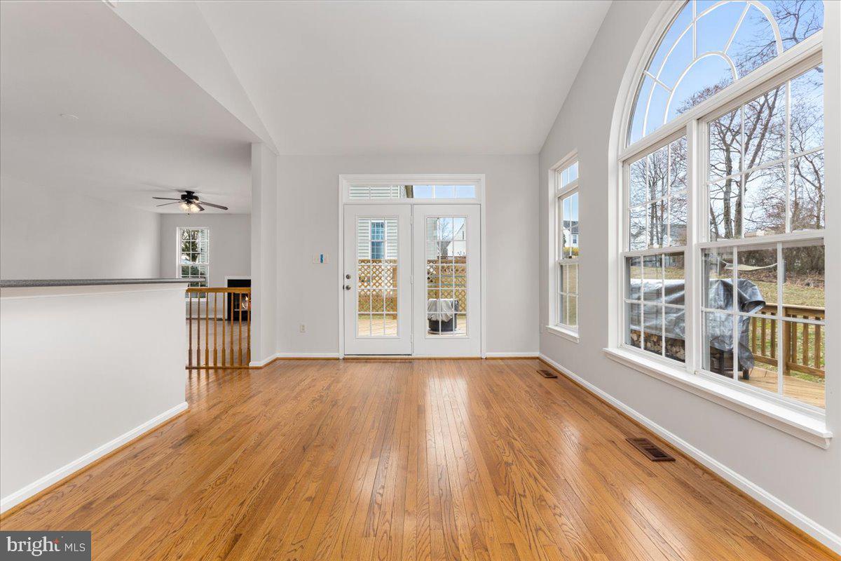 WESLEY WOODS - Residential