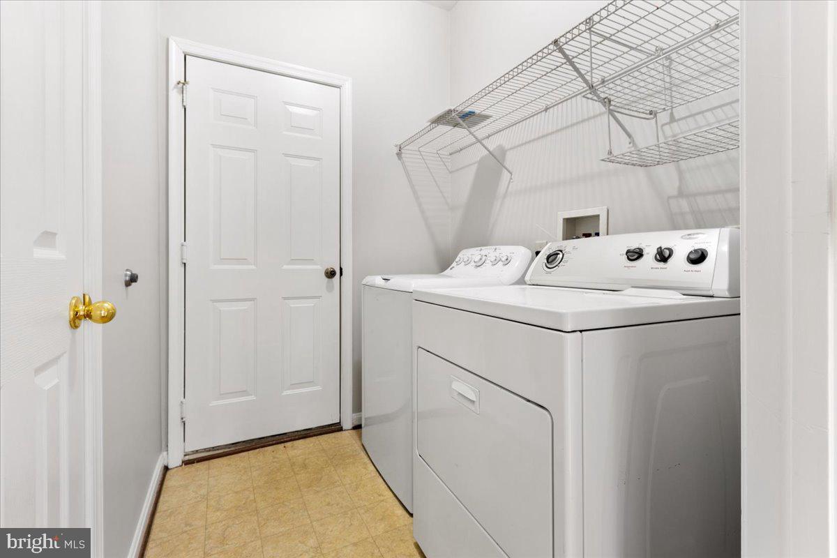 WESLEY WOODS - Residential