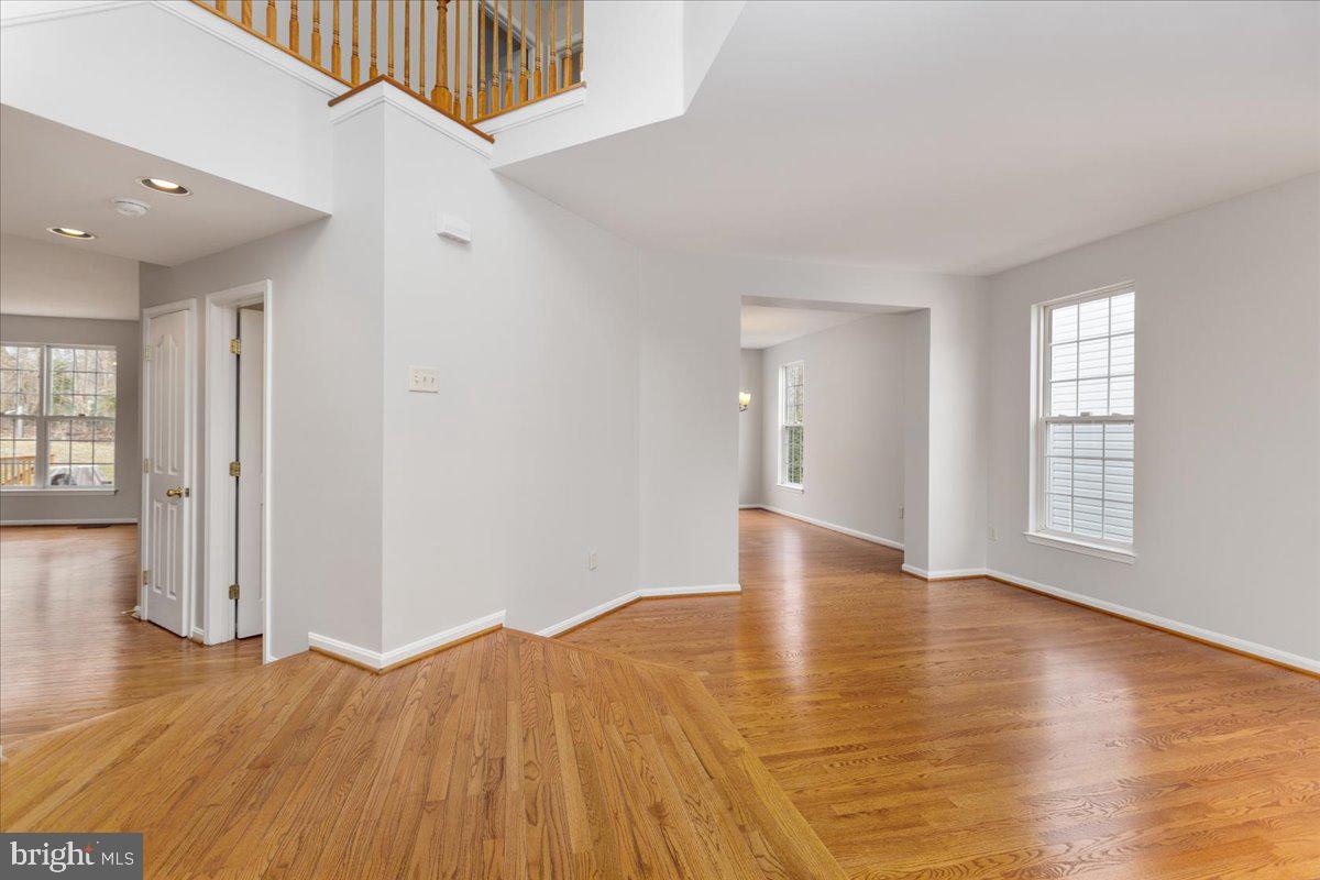 WESLEY WOODS - Residential