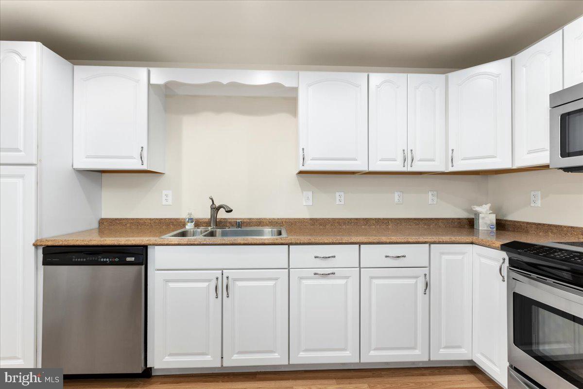 WESLEY WOODS - Residential