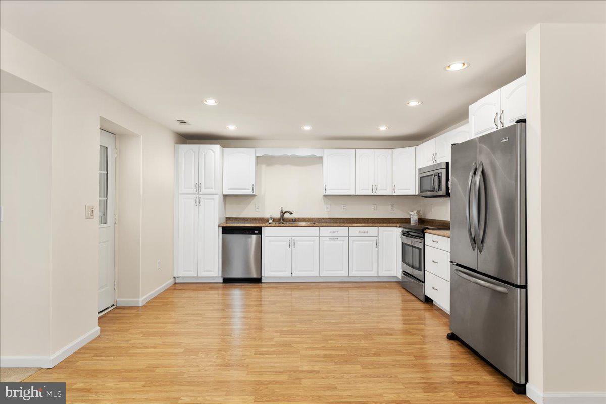 WESLEY WOODS - Residential