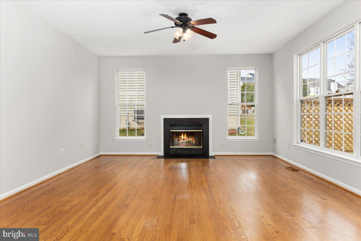 WESLEY WOODS - Residential