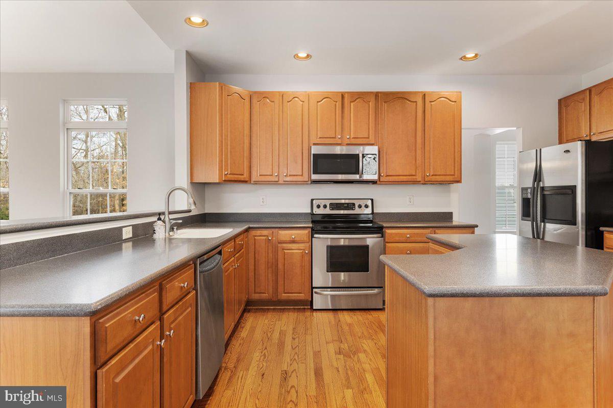 WESLEY WOODS - Residential