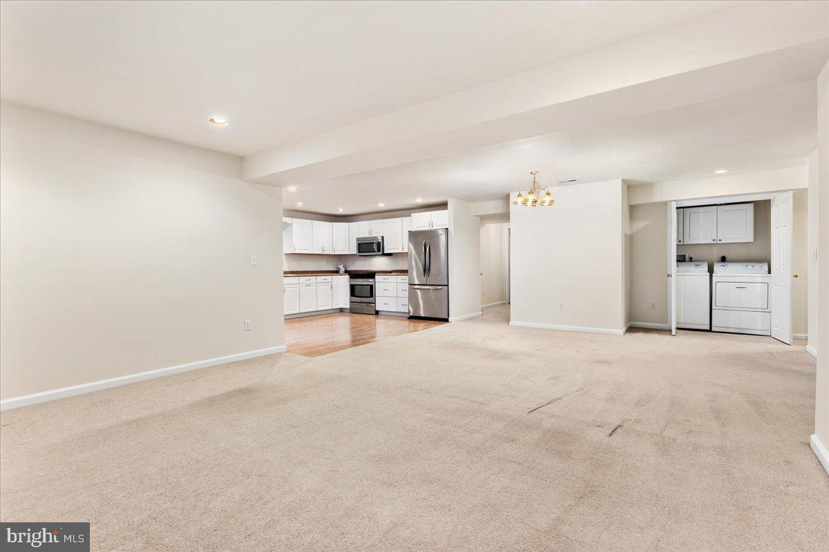 WESLEY WOODS - Residential