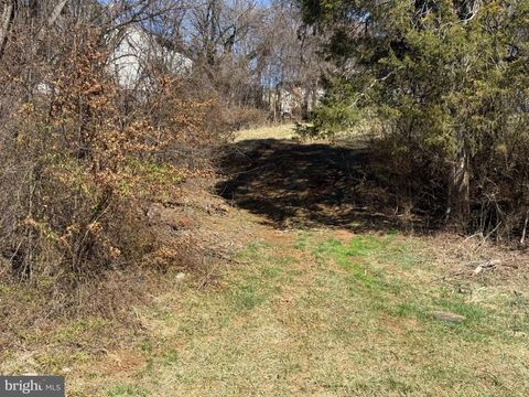 Vacant Land For Sale - Hilltop Drive<br/> CULPEPER, VA 22701