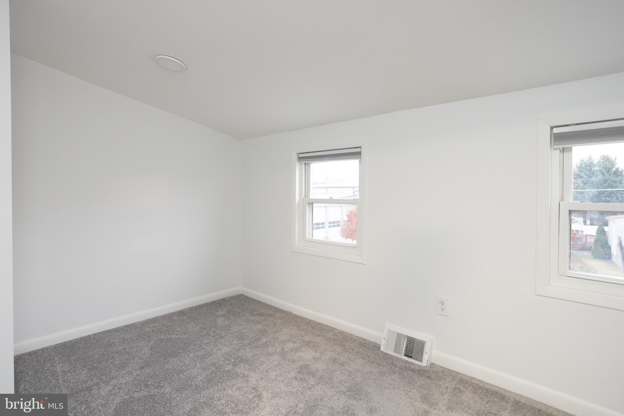 KIMBERLY FARMS - Residential