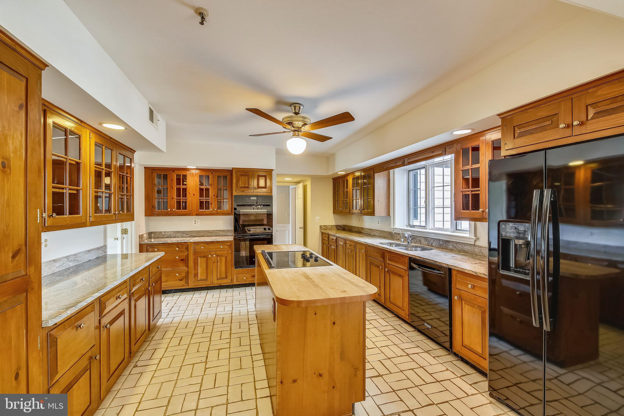 BEALLMOUNT - Residential