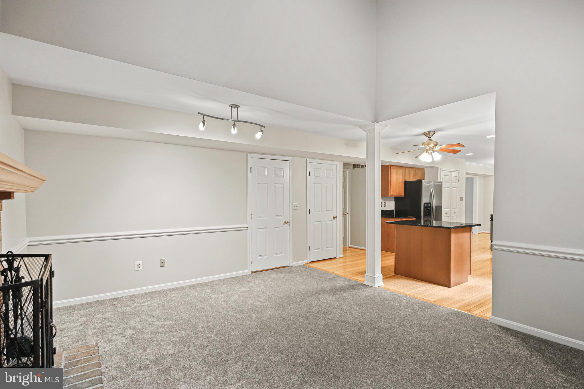 WOODFIELD VILLAGE - Residential