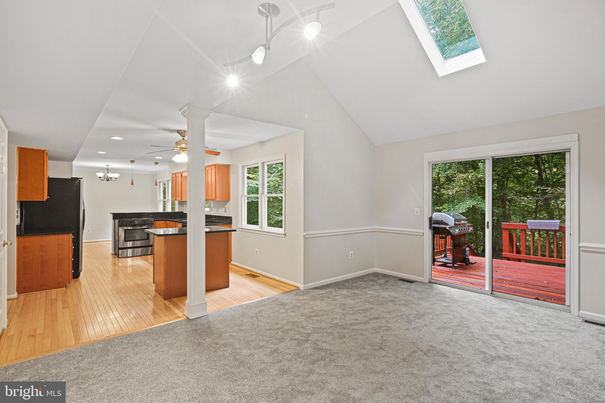 WOODFIELD VILLAGE - Residential