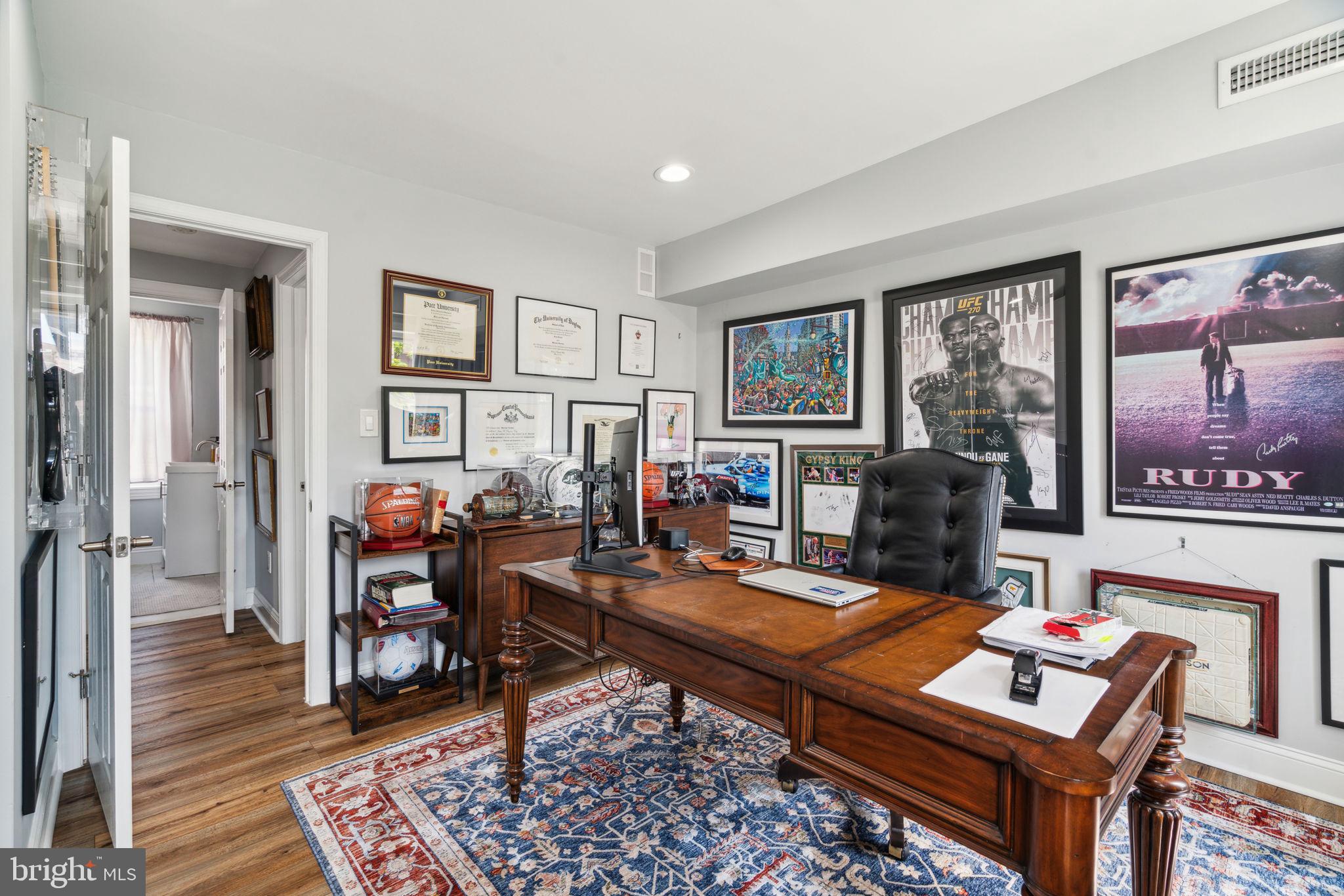 BELLA VISTA - Residential