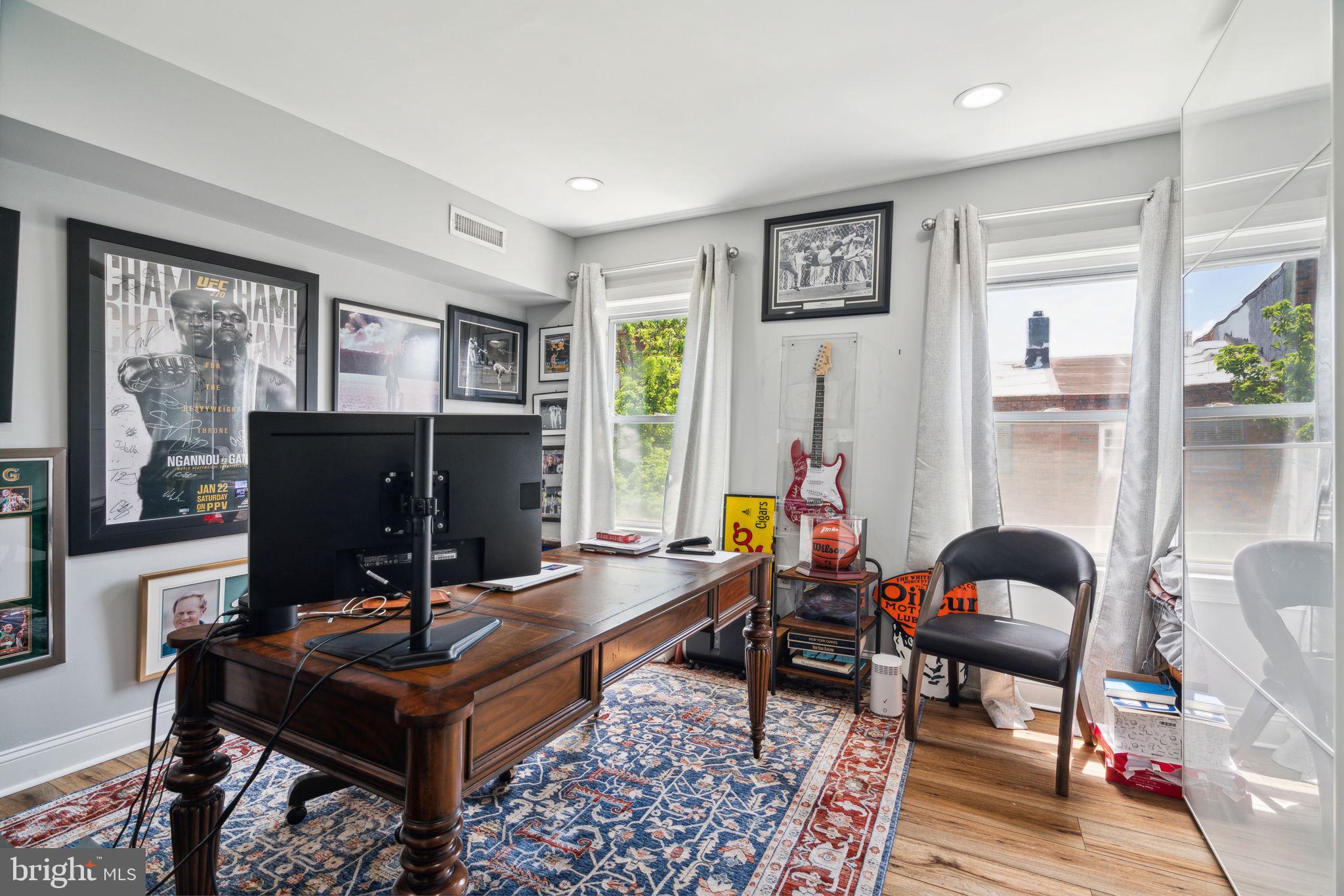 BELLA VISTA - Residential