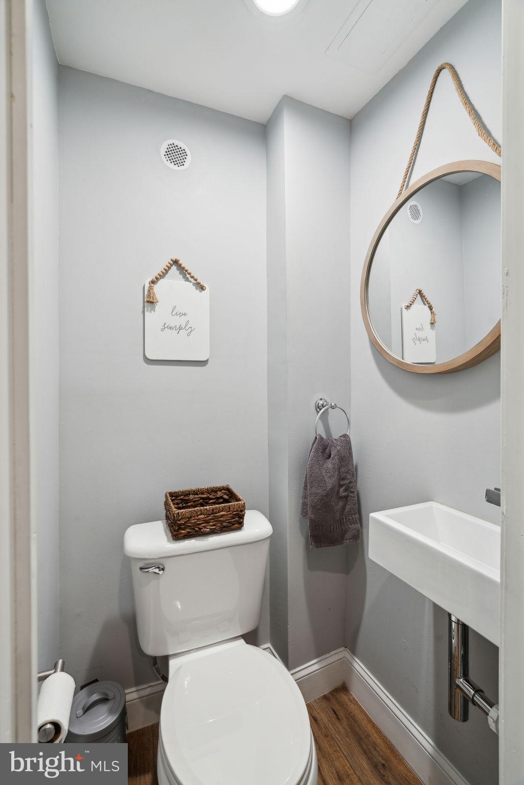 BELLA VISTA - Residential