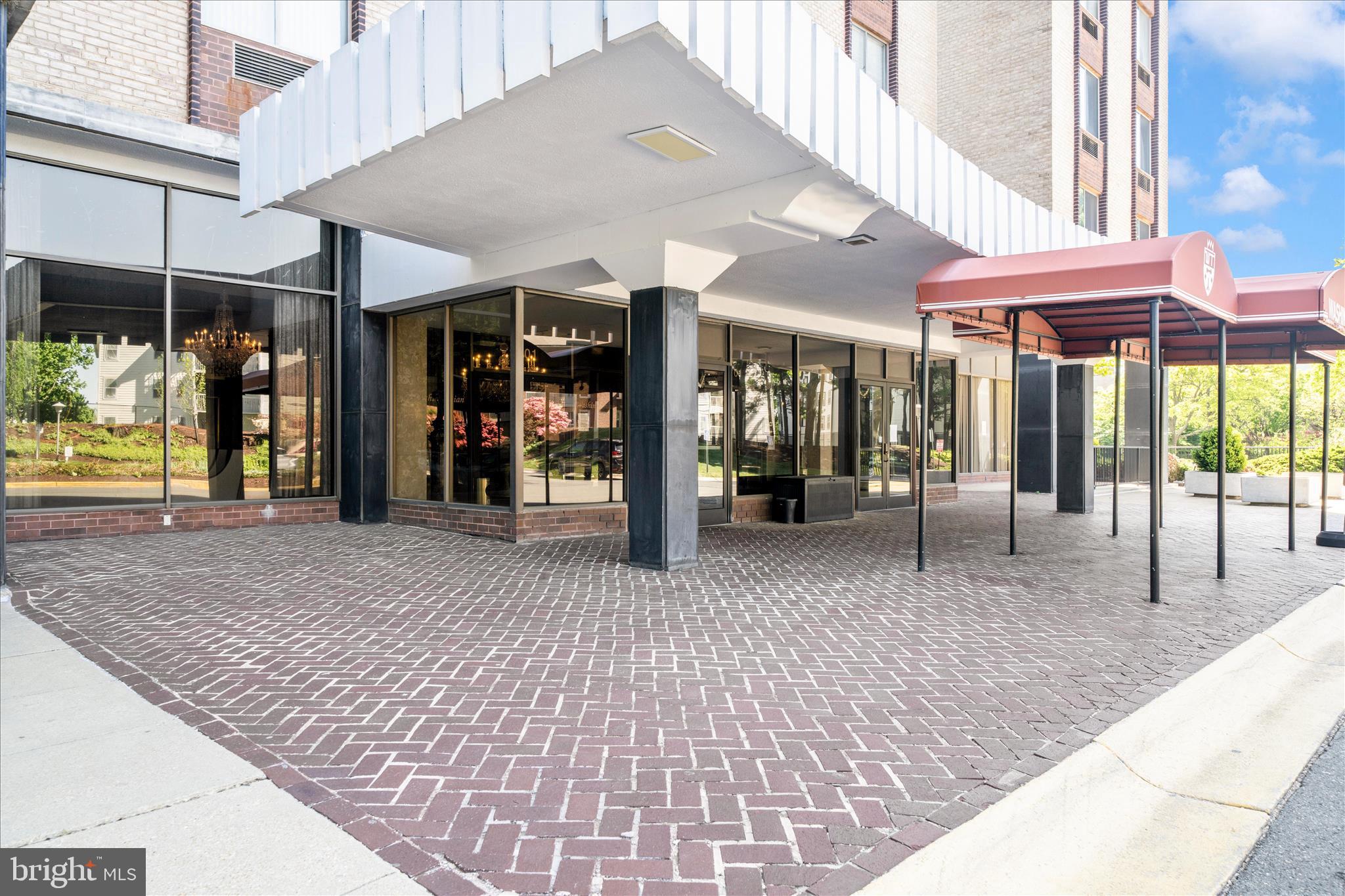 WASHINGTON TOWER - Residential