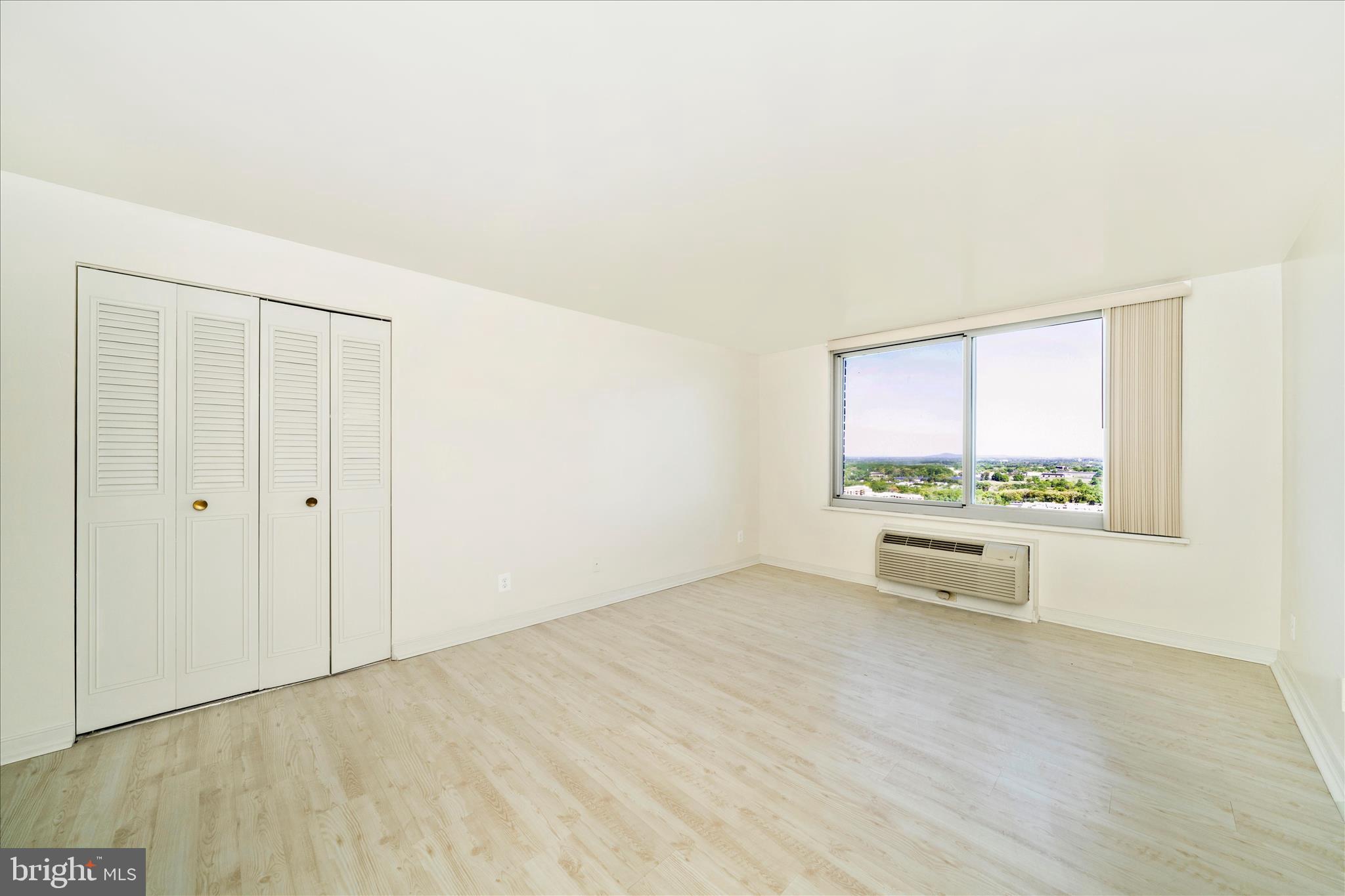 WASHINGTON TOWER - Residential