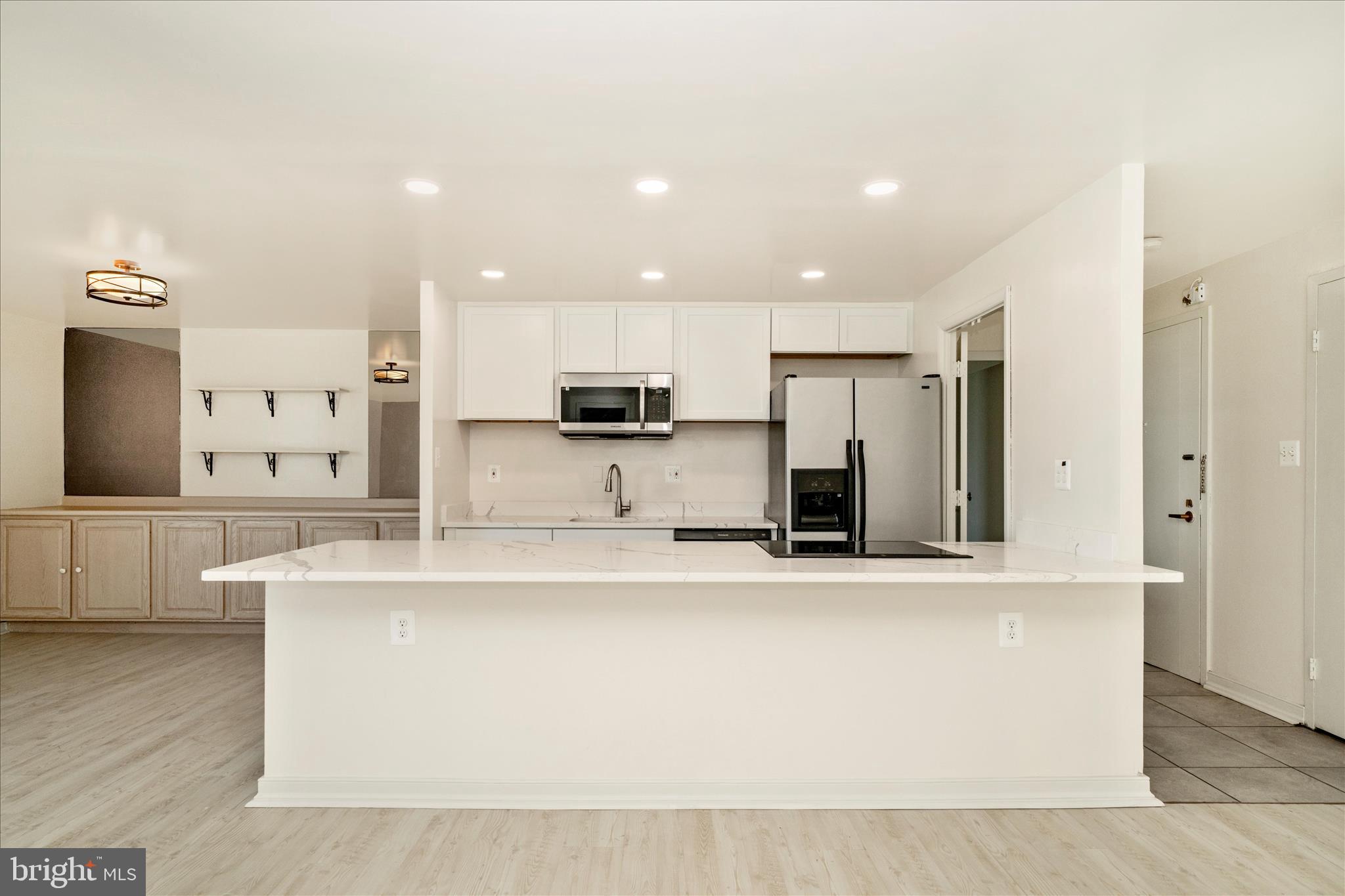 WASHINGTON TOWER - Residential